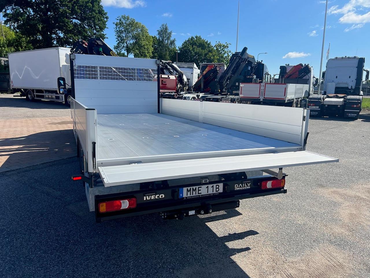 Iveco Daily 72C18 A8 Kranbil Palfinger Kran Fullutrustad 2025 - &Ouml;vrigt