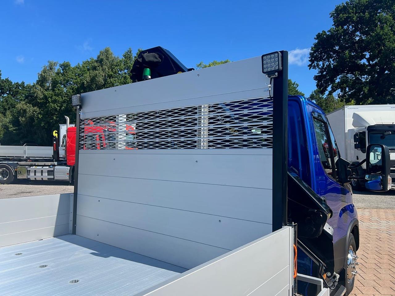 Iveco Daily 72C18 A8 Kranbil Palfinger Kran Fullutrustad 2025 - &Ouml;vrigt
