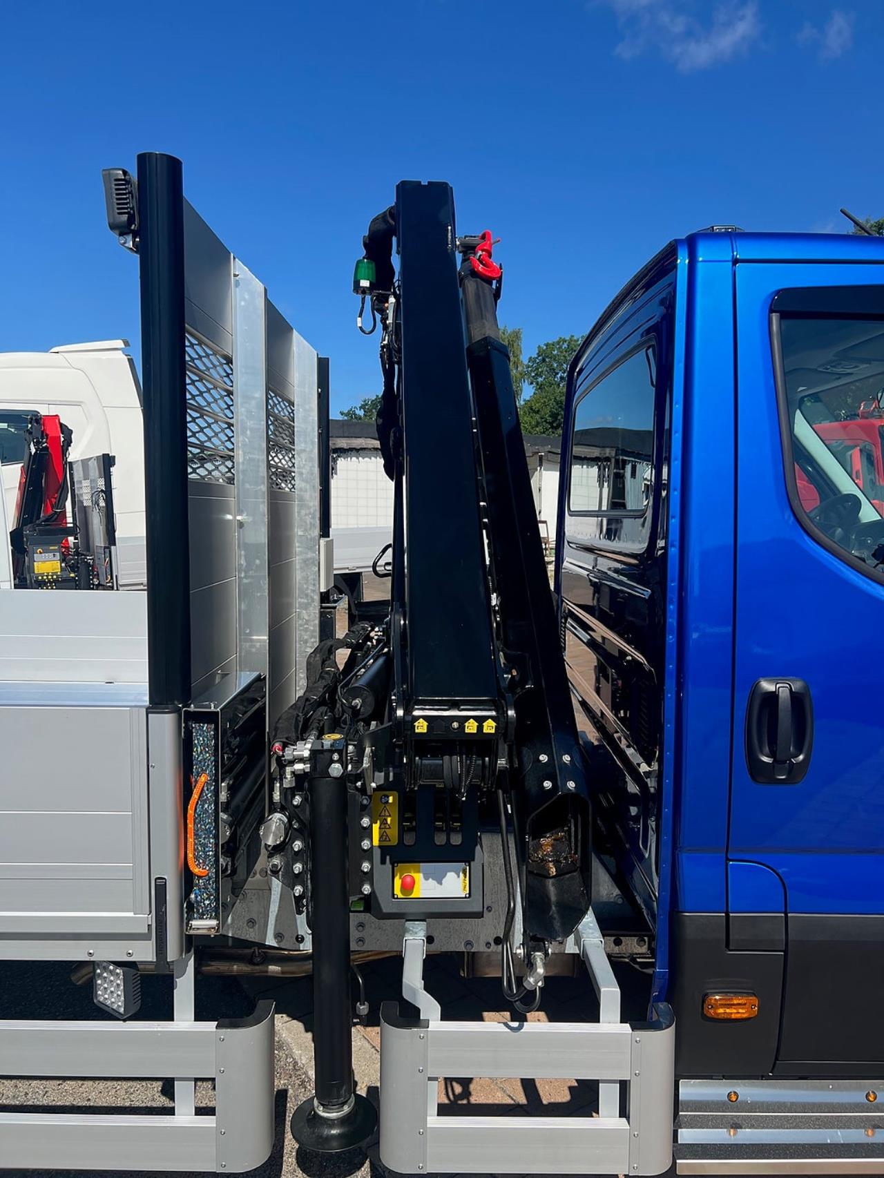 Iveco Daily 72C18 A8 Kranbil Palfinger Kran Fullutrustad 2025 - &Ouml;vrigt