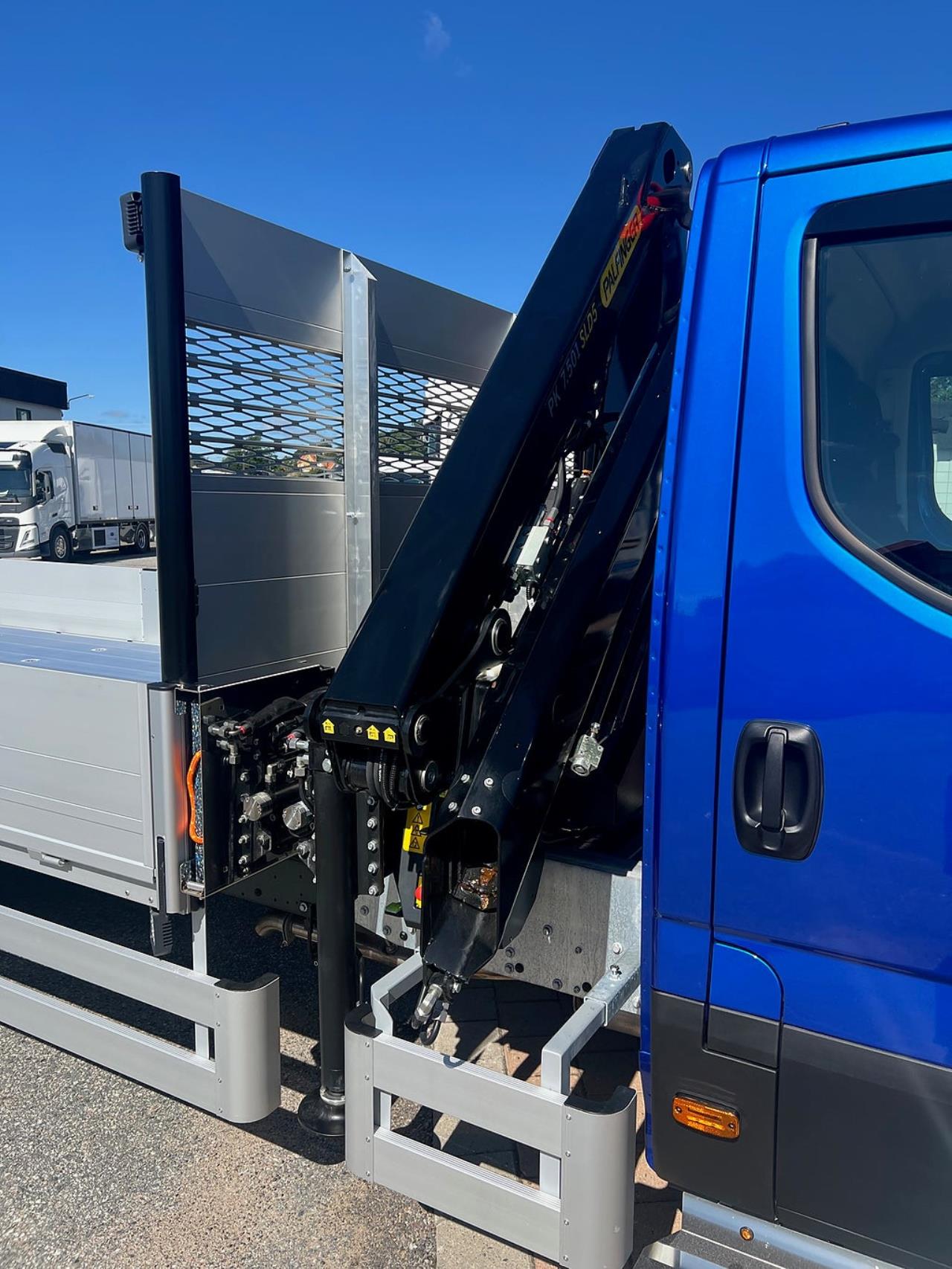 Iveco Daily 72C18 A8 Kranbil Palfinger Kran Fullutrustad 2025 - &Ouml;vrigt