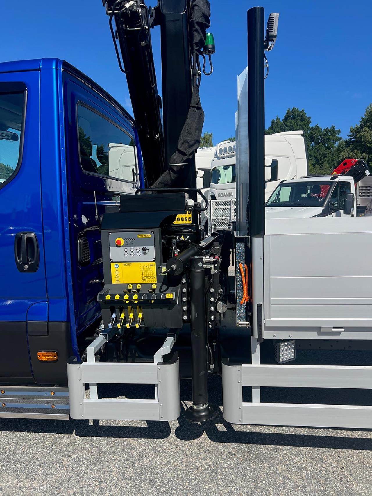 Iveco Daily 72C18 A8 Kranbil Palfinger Kran Fullutrustad 2025 - &Ouml;vrigt