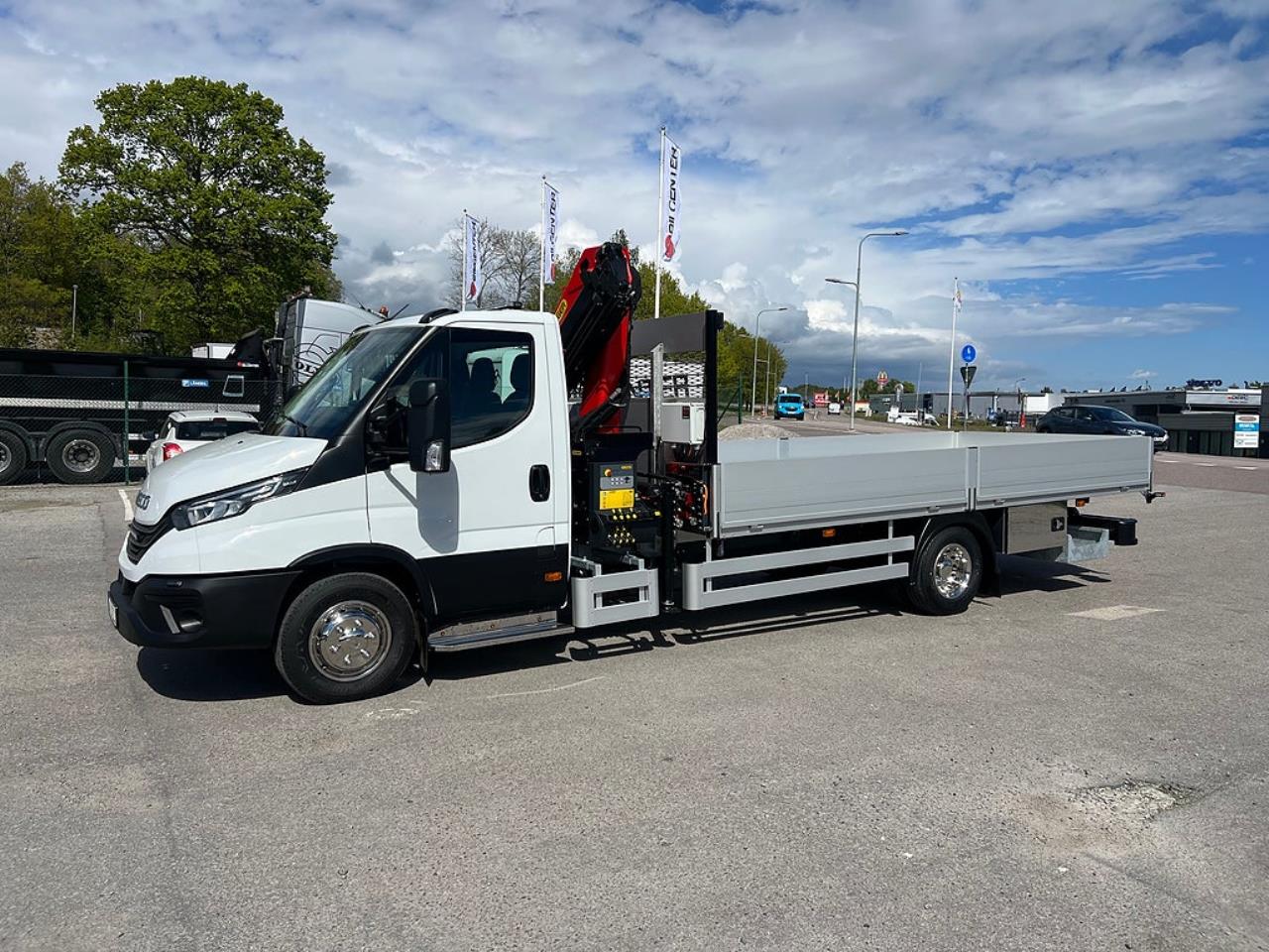 Iveco Daily 72C18 A8 Kranbil Palfinger Kran Fullutrustad 2025 - &Ouml;vrigt