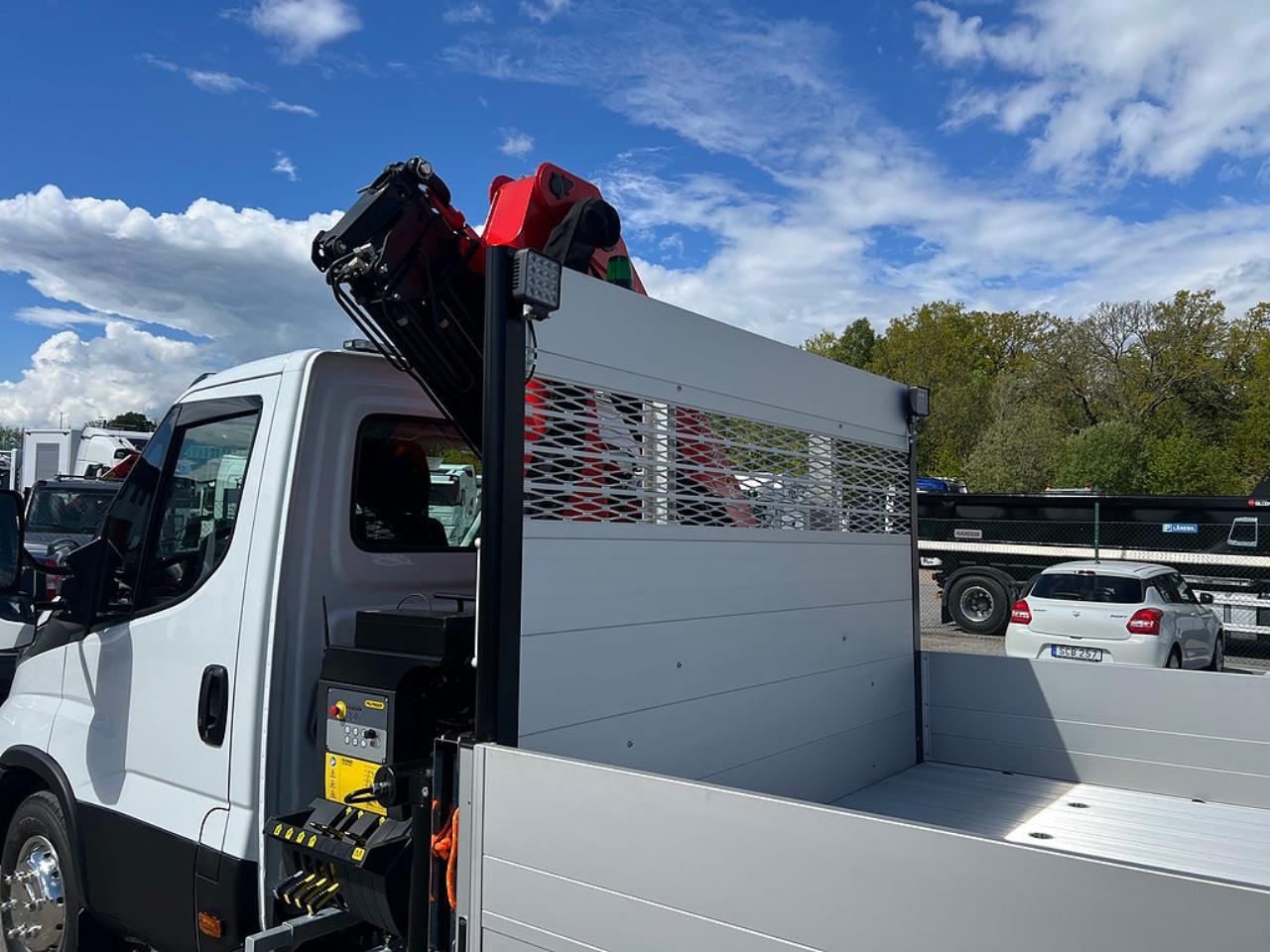 Iveco Daily 72C18 A8 Kranbil Palfinger Kran Fullutrustad 2025 - &Ouml;vrigt