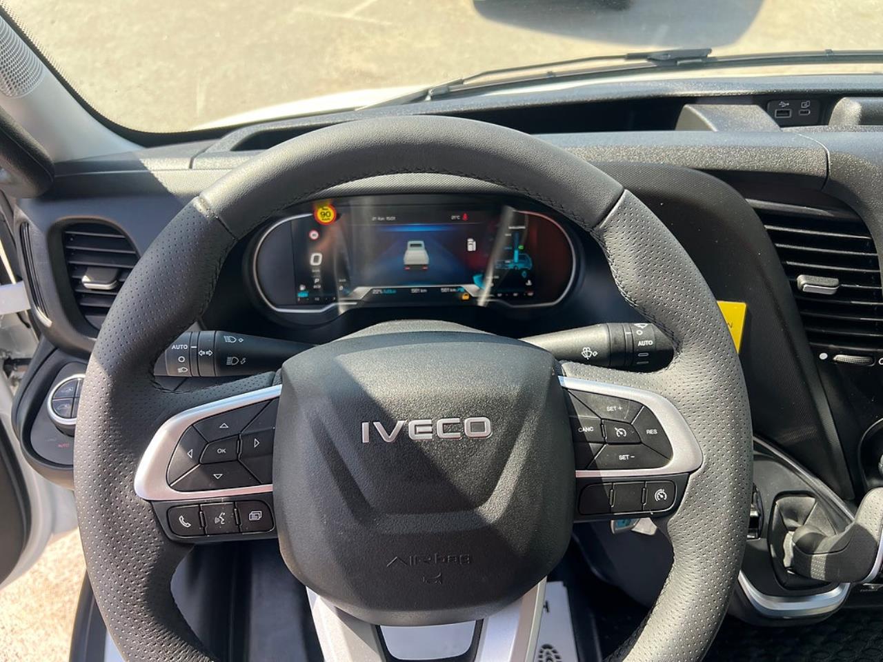 Iveco Daily 72C18 A8 Kranbil Palfinger Kran Fullutrustad 2025 - &Ouml;vrigt