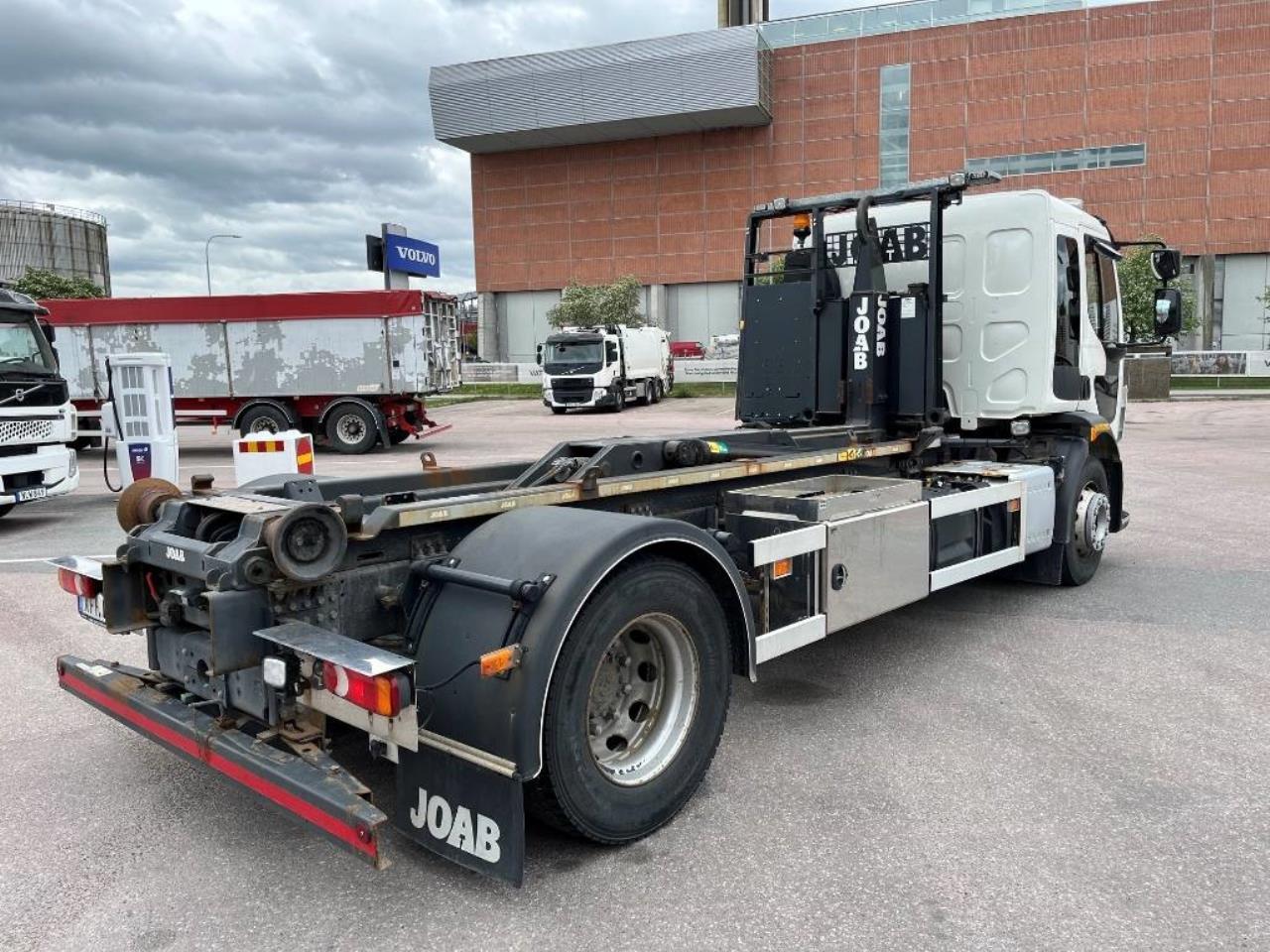 Volvo FL 4X2 2019 - Krok/Lastv&auml;xlare