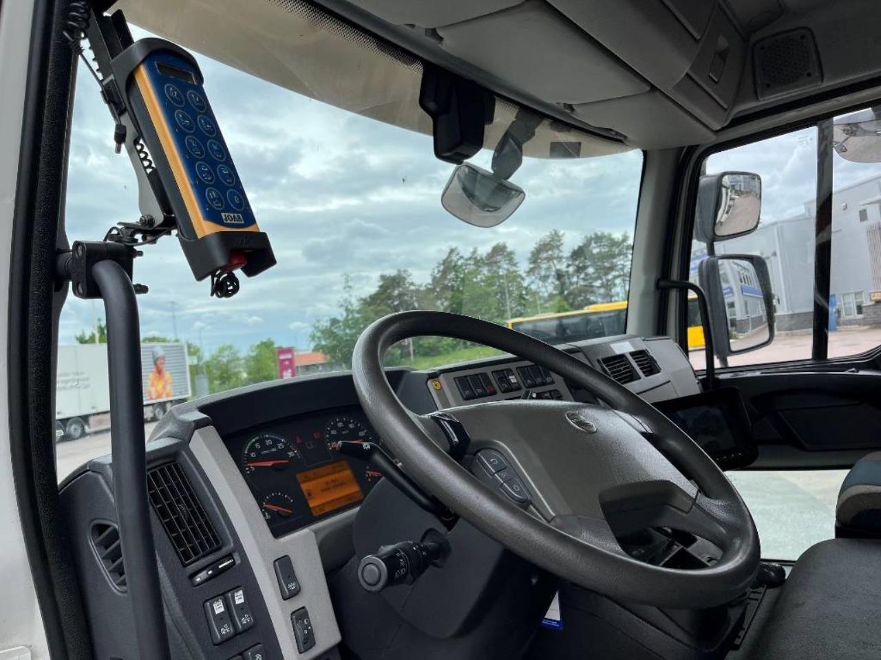 Volvo FL 4X2 2019 - Krok/Lastv&auml;xlare