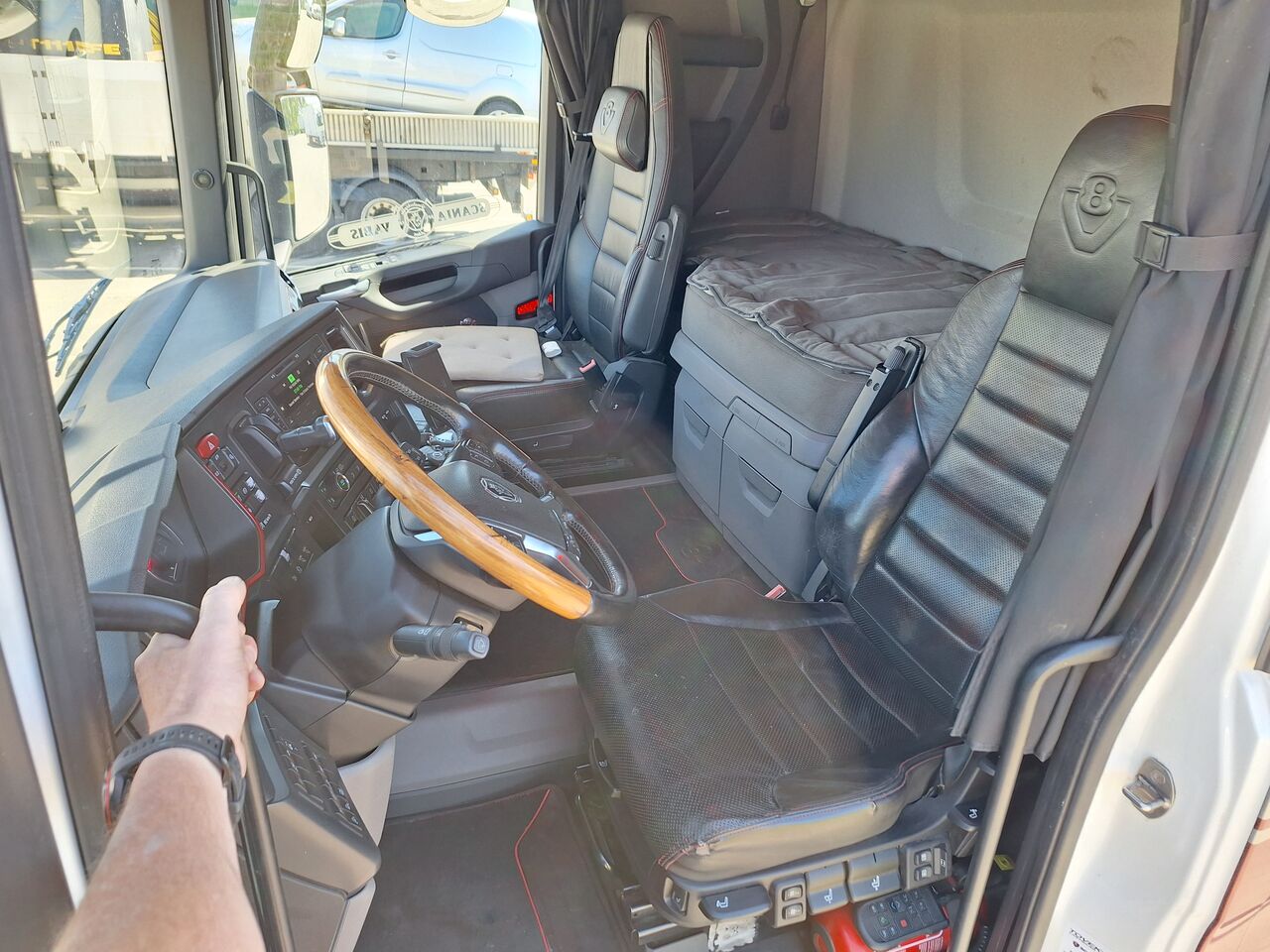 Scania R650 Timmerbil med Kran 2021 - Timmer