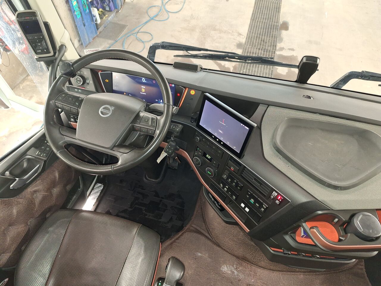 Volvo FH16 6x4 Sk&aring;p 2024 - Sk&aring;p