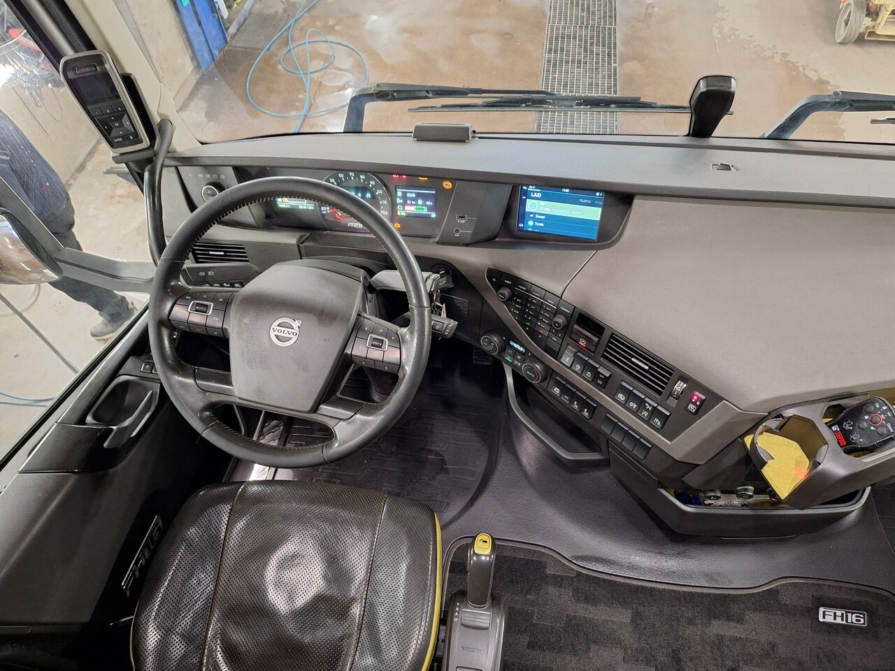 Volvo FH16 6x2 Sk&aring;p 2019 - Sk&aring;p