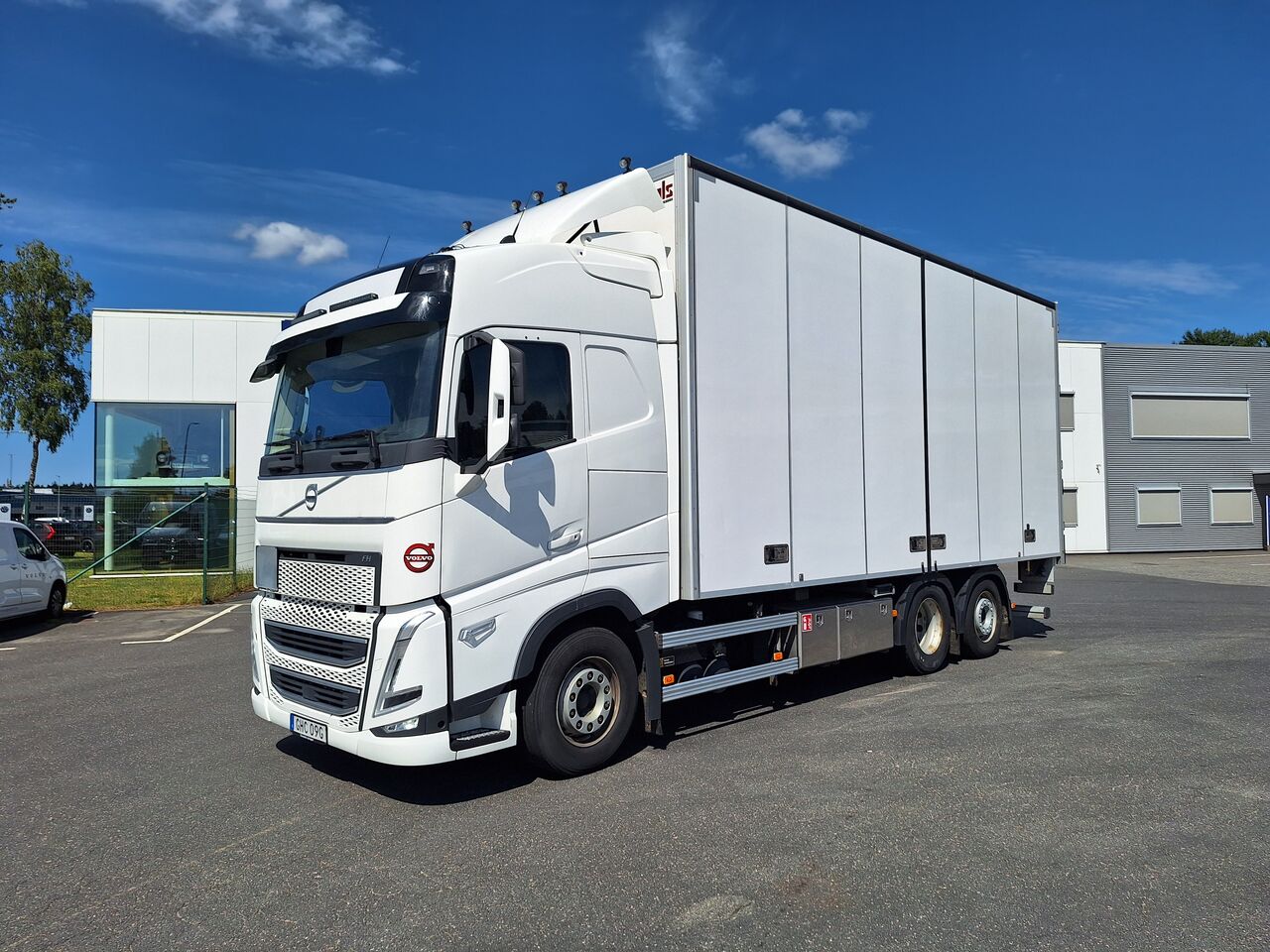 Volvo FH 6x2 Sk&aring;p 2023 - Sk&aring;p