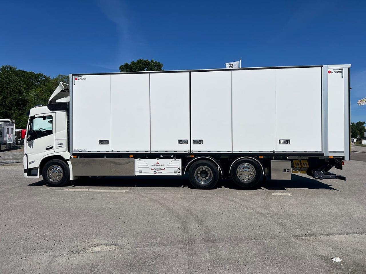Volvo Trucks FM13 460 Kylbil/Frysbil Dubbla lastplan 21 PPL 2023 - &Ouml;vrigt