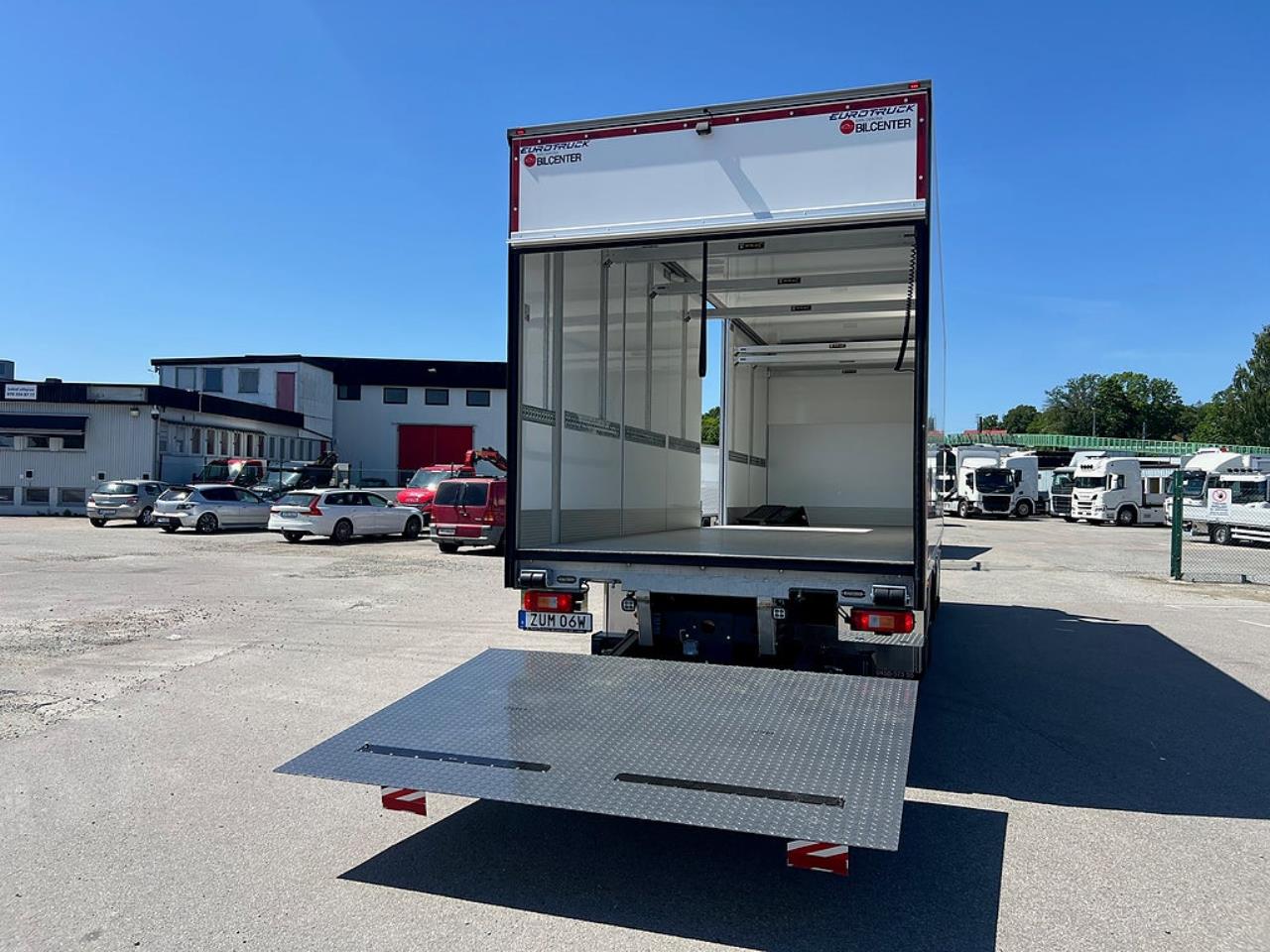 Volvo Trucks FM13 460 Kylbil/Frysbil Dubbla lastplan 21 PPL 2023 - &Ouml;vrigt