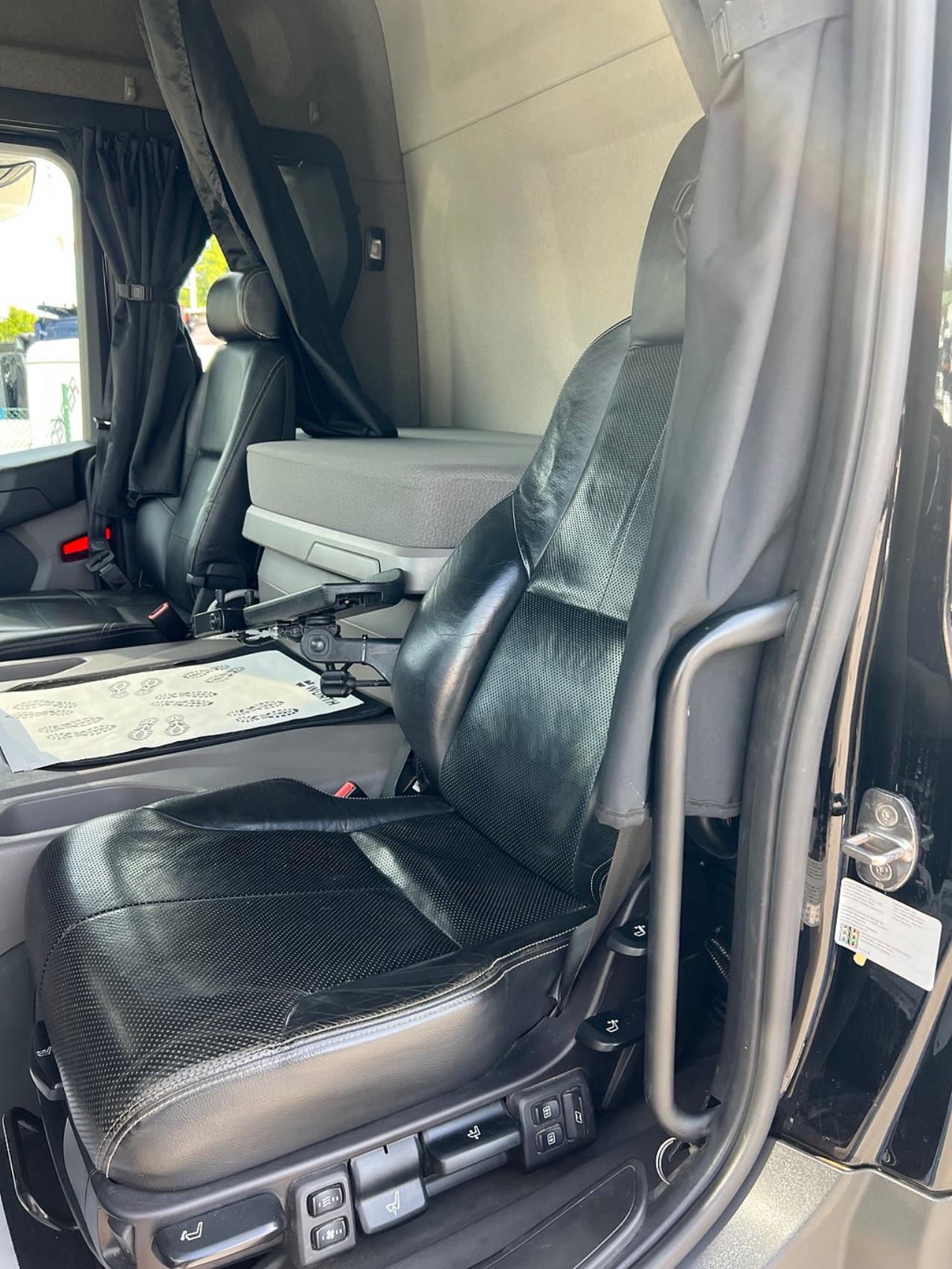 Scania G450 6x2*4 XT Lastv&auml;xlare, Fullt Plogutrustad 2019 - Krok/Lastv&auml;xlare
