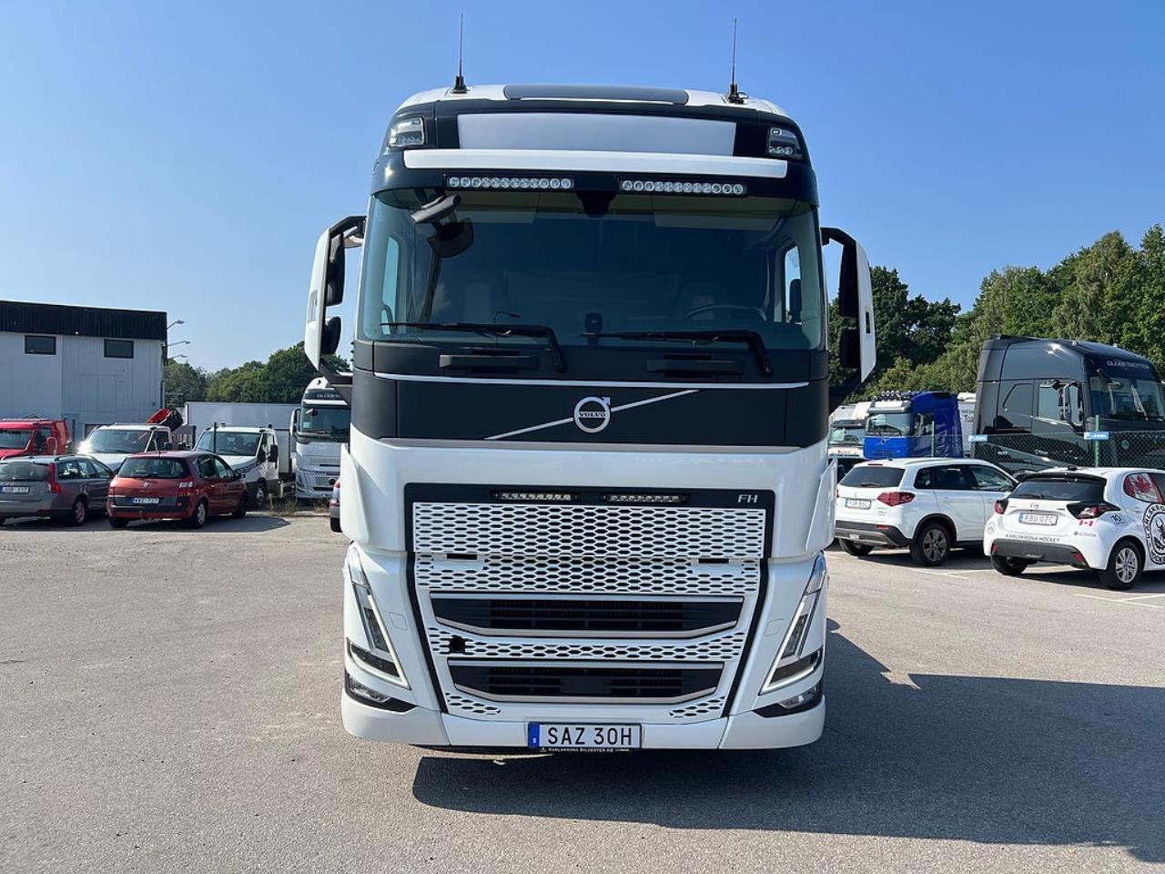 Volvo FH13 500 6x2 Dragbil I-See, Retarder, Euro 6 2023 - Dragbil