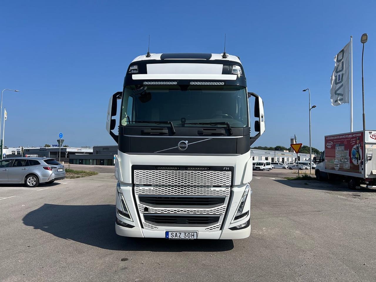 Volvo FH13 500 6x2 Dragbil I-See, Retarder, Euro 6 2023 - Dragbil