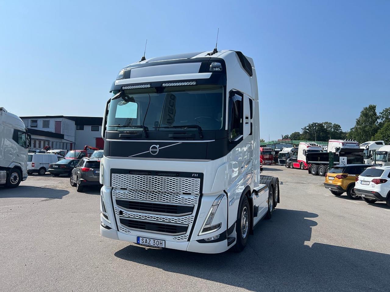 Volvo FH13 500 6x2 Dragbil I-See, Retarder, Euro 6 2023 - Dragbil
