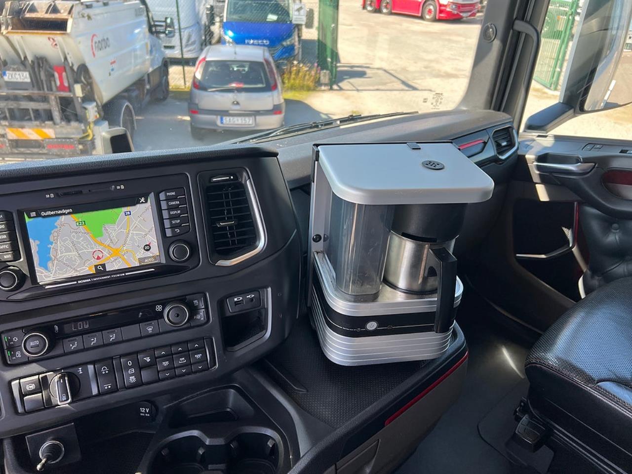 Scania S730 V8 6x2 Dragbil, Hydraulik, Kl&auml;dd inredning 2018 - Dragbil
