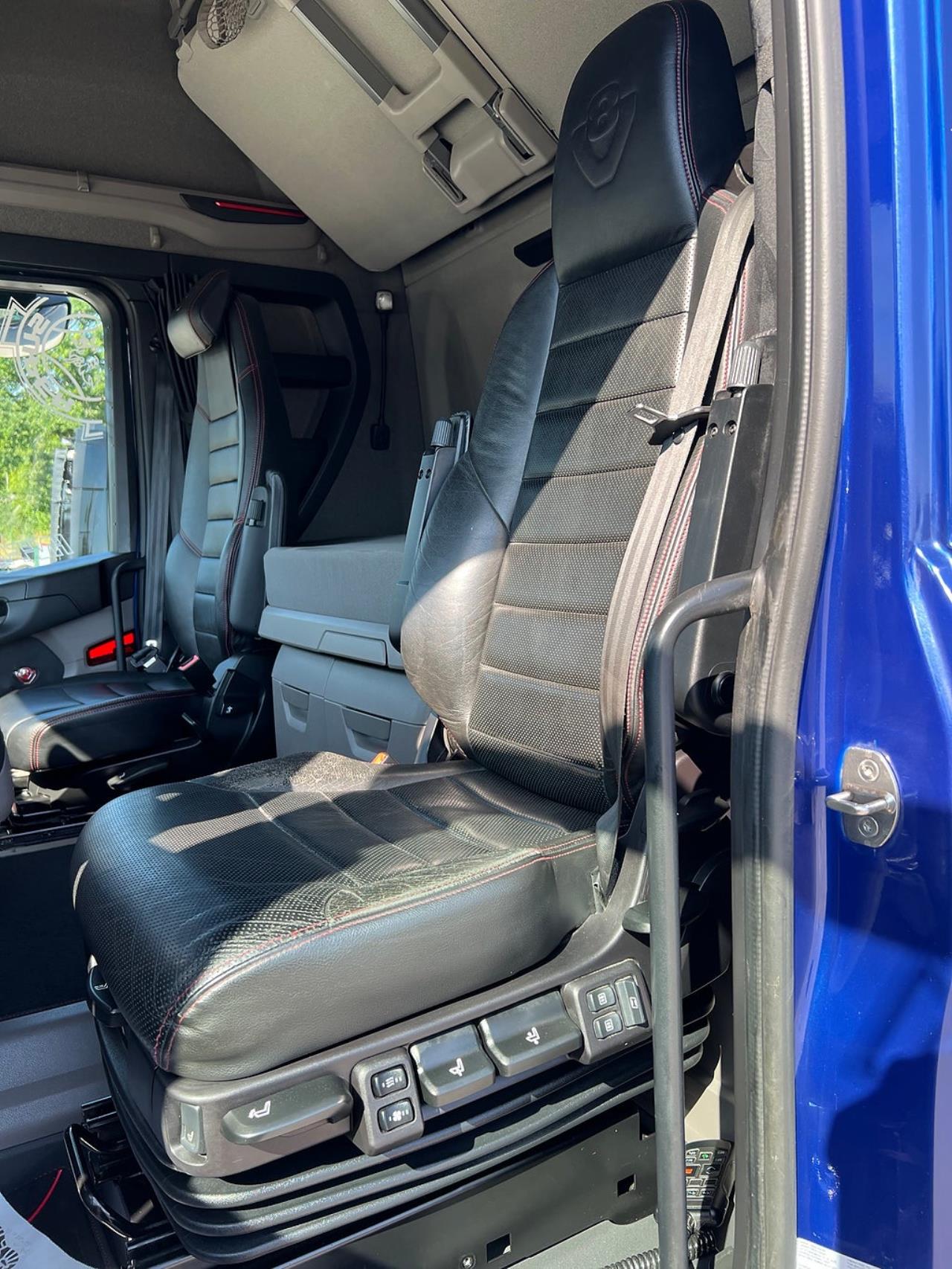 Scania R650 6x2 Lastv&auml;xlare, Euro 6 2020 - Krok/Lastv&auml;xlare