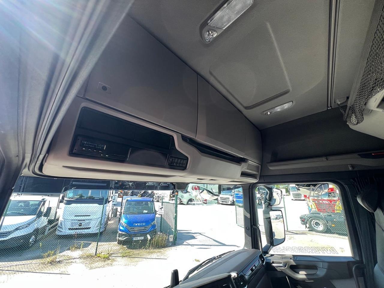 Scania R650 6x2 Lastv&auml;xlare, Euro 6 2020 - Krok/Lastv&auml;xlare