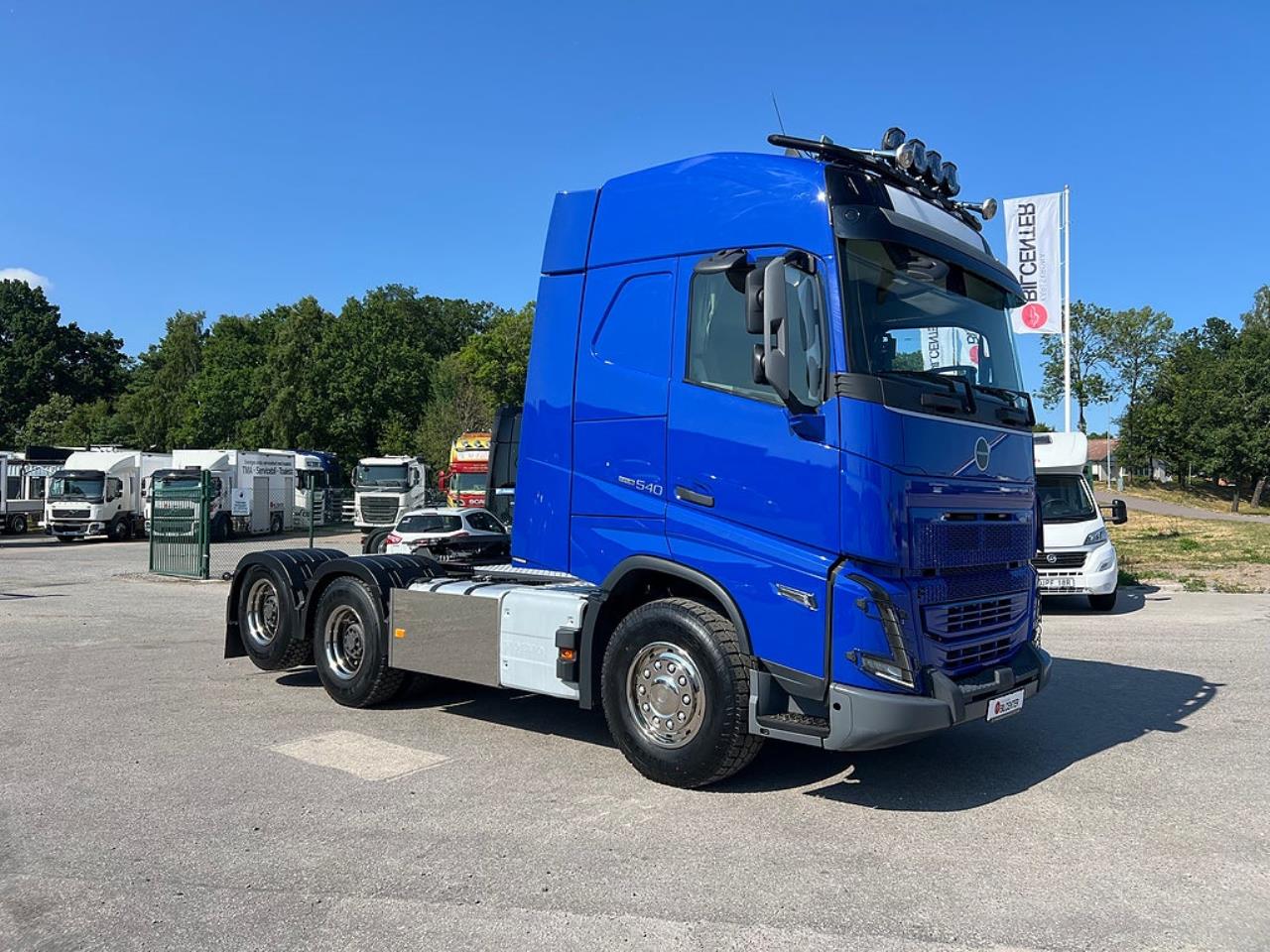 Volvo FH13 540 6x4 Dragbil Lyftbar Tandem Axel, Hydraulik, Fullutrust. 2025 - Dragbil