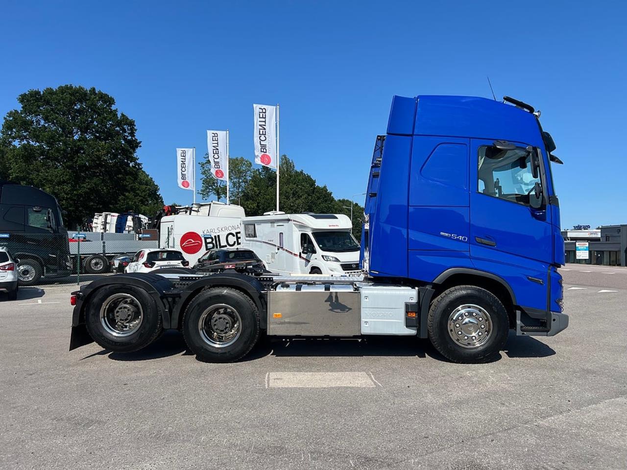 Volvo FH13 540 6x4 Dragbil Lyftbar Tandem Axel, Hydraulik, Fullutrust. 2025 - Dragbil
