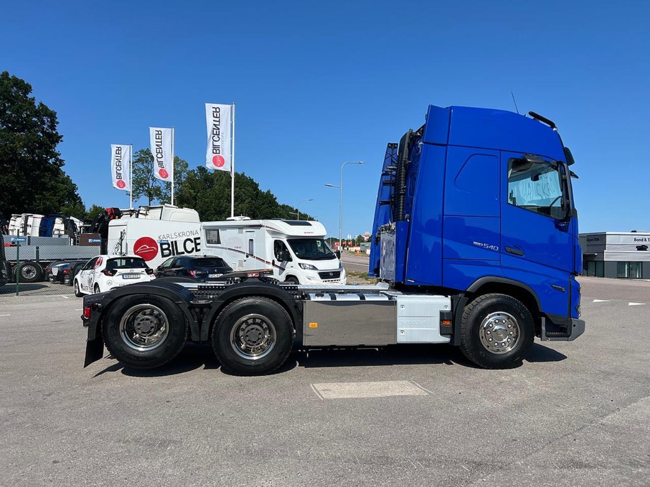 Volvo FH13 540 6x4 Dragbil Lyftbar Tandem Axel, Hydraulik, Fullutrust. 2025 - Dragbil