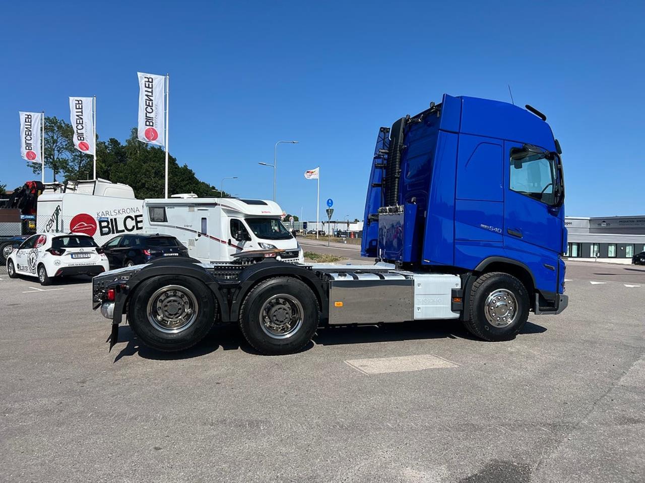 Volvo FH13 540 6x4 Dragbil Lyftbar Tandem Axel, Hydraulik, Fullutrust. 2025 - Dragbil