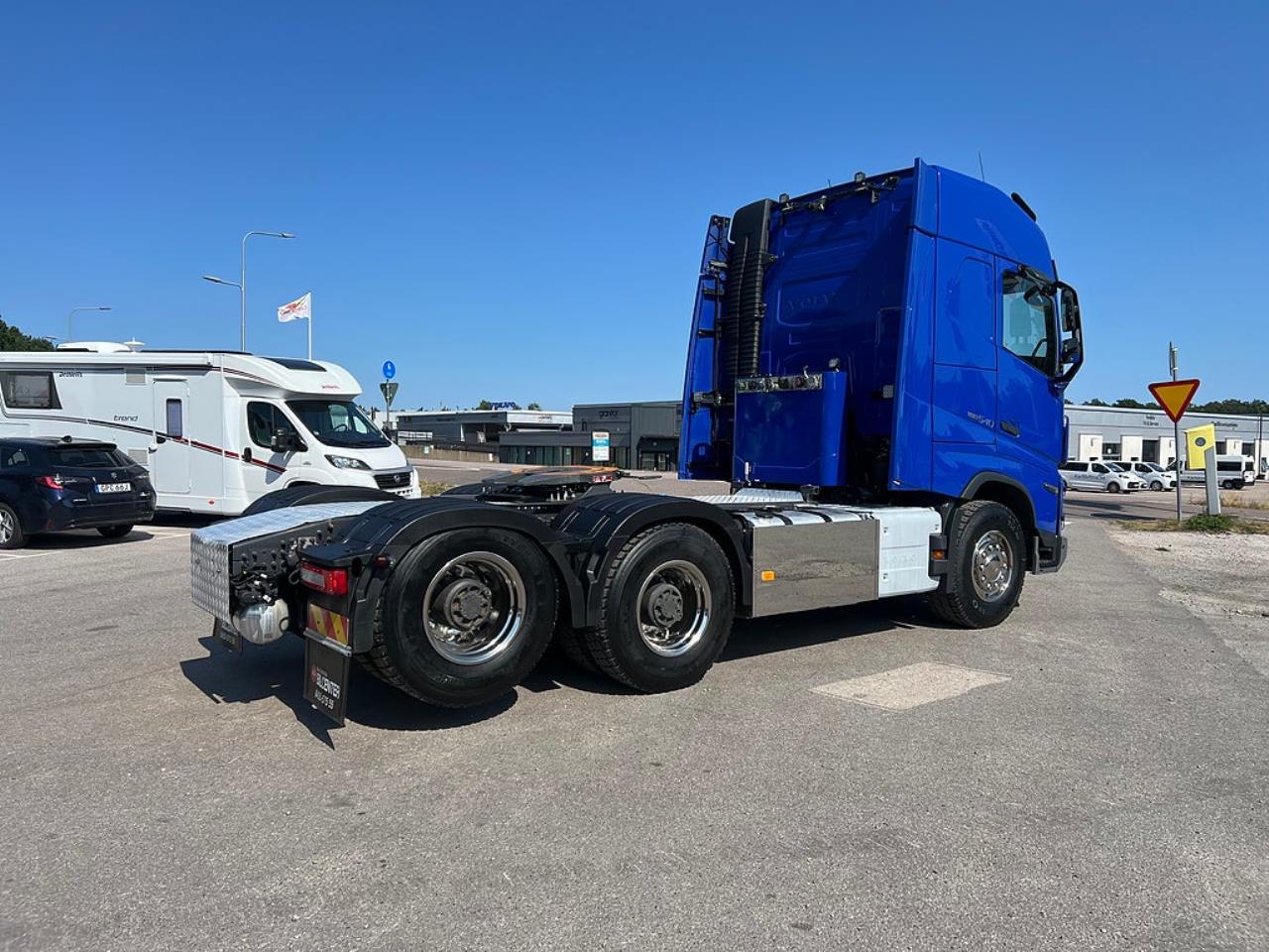 Volvo FH13 540 6x4 Dragbil Lyftbar Tandem Axel, Hydraulik, Fullutrust. 2025 - Dragbil