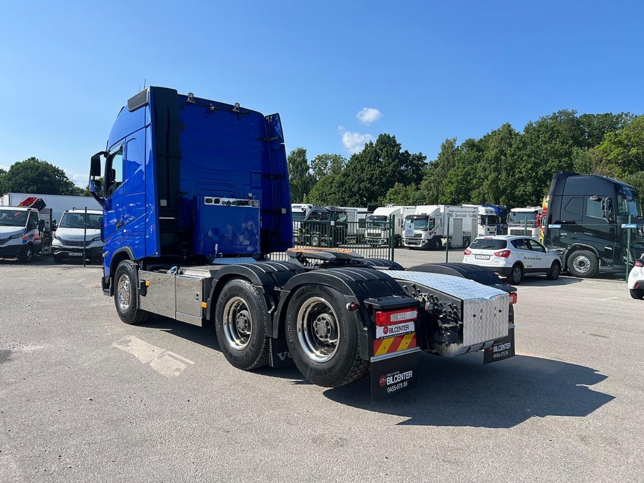 Volvo FH13 540 6x4 Dragbil Lyftbar Tandem Axel, Hydraulik, Fullutrust. 2025 - Dragbil