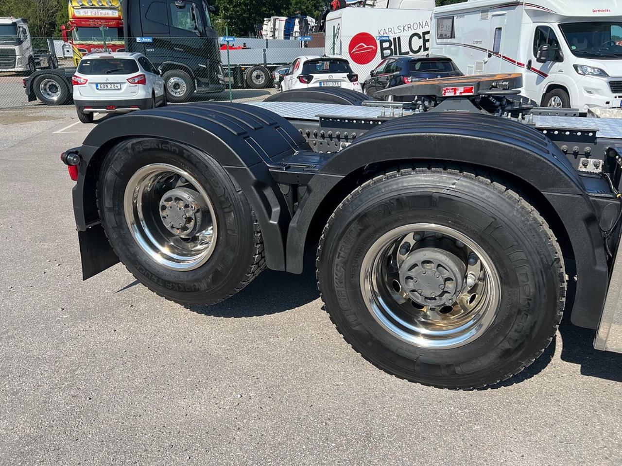 Volvo FH13 540 6x4 Dragbil Lyftbar Tandem Axel, Hydraulik, Fullutrust. 2025 - Dragbil