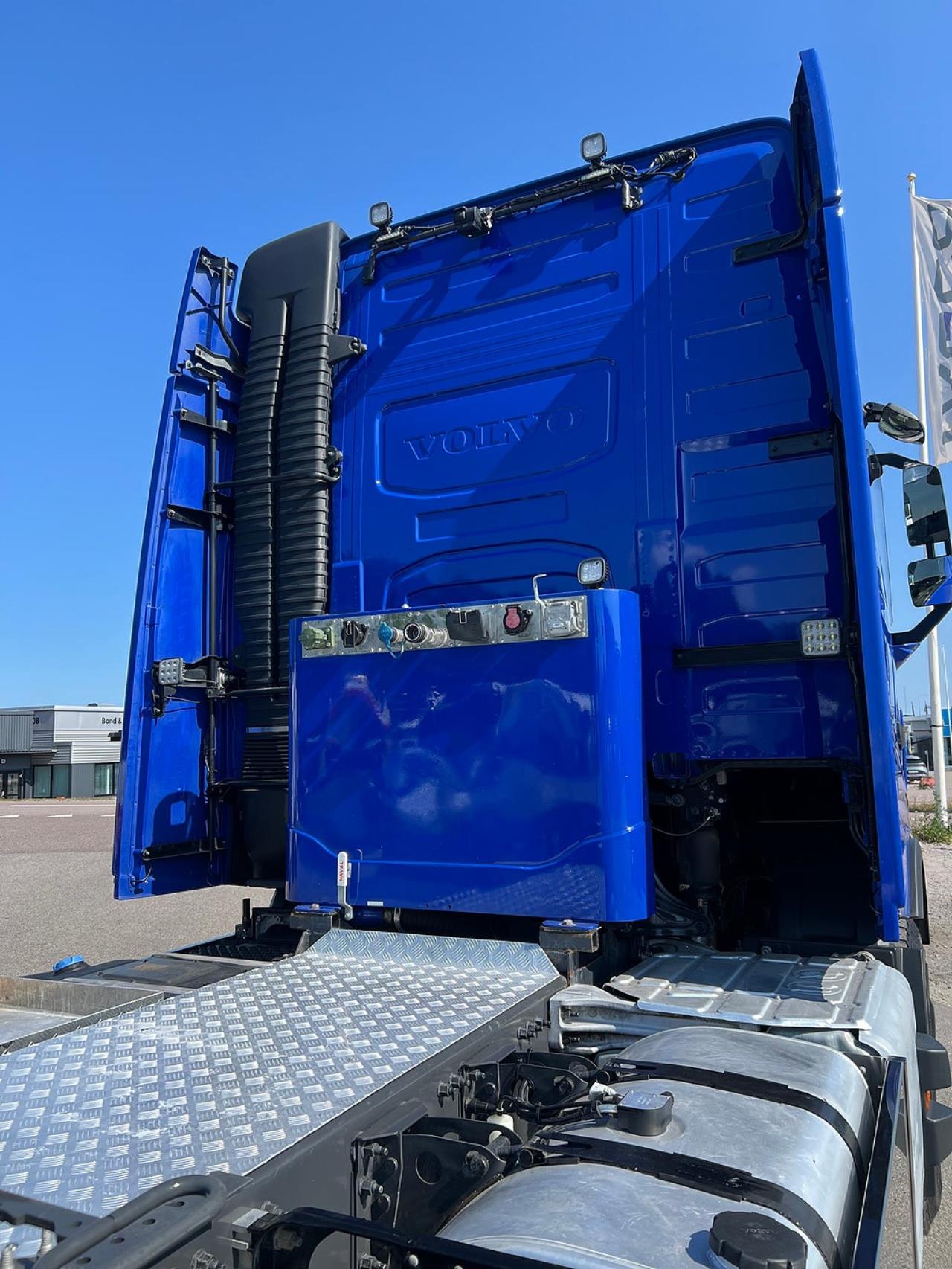 Volvo FH13 540 6x4 Dragbil Lyftbar Tandem Axel, Hydraulik, Fullutrust. 2025 - Dragbil