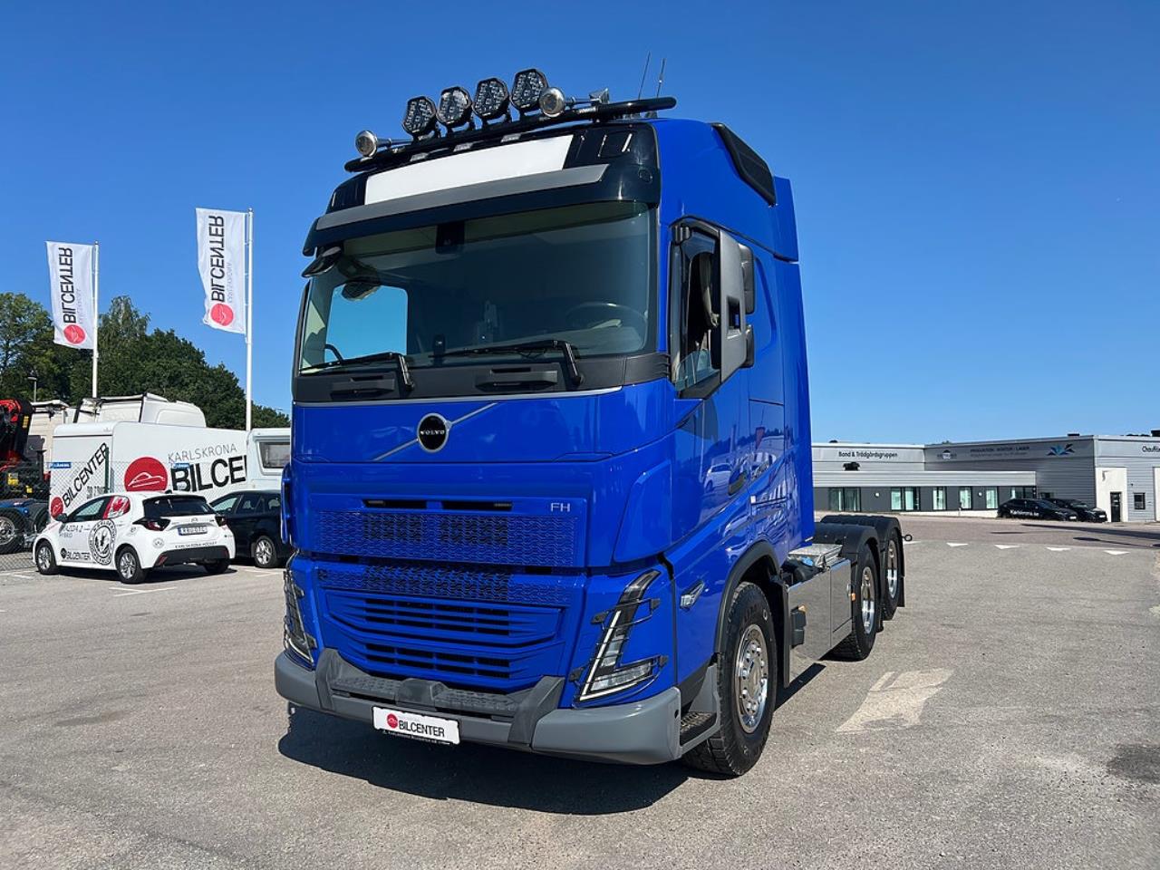 Volvo FH13 540 6x4 Dragbil Lyftbar Tandem Axel, Hydraulik, Fullutrust. 2025 - Dragbil