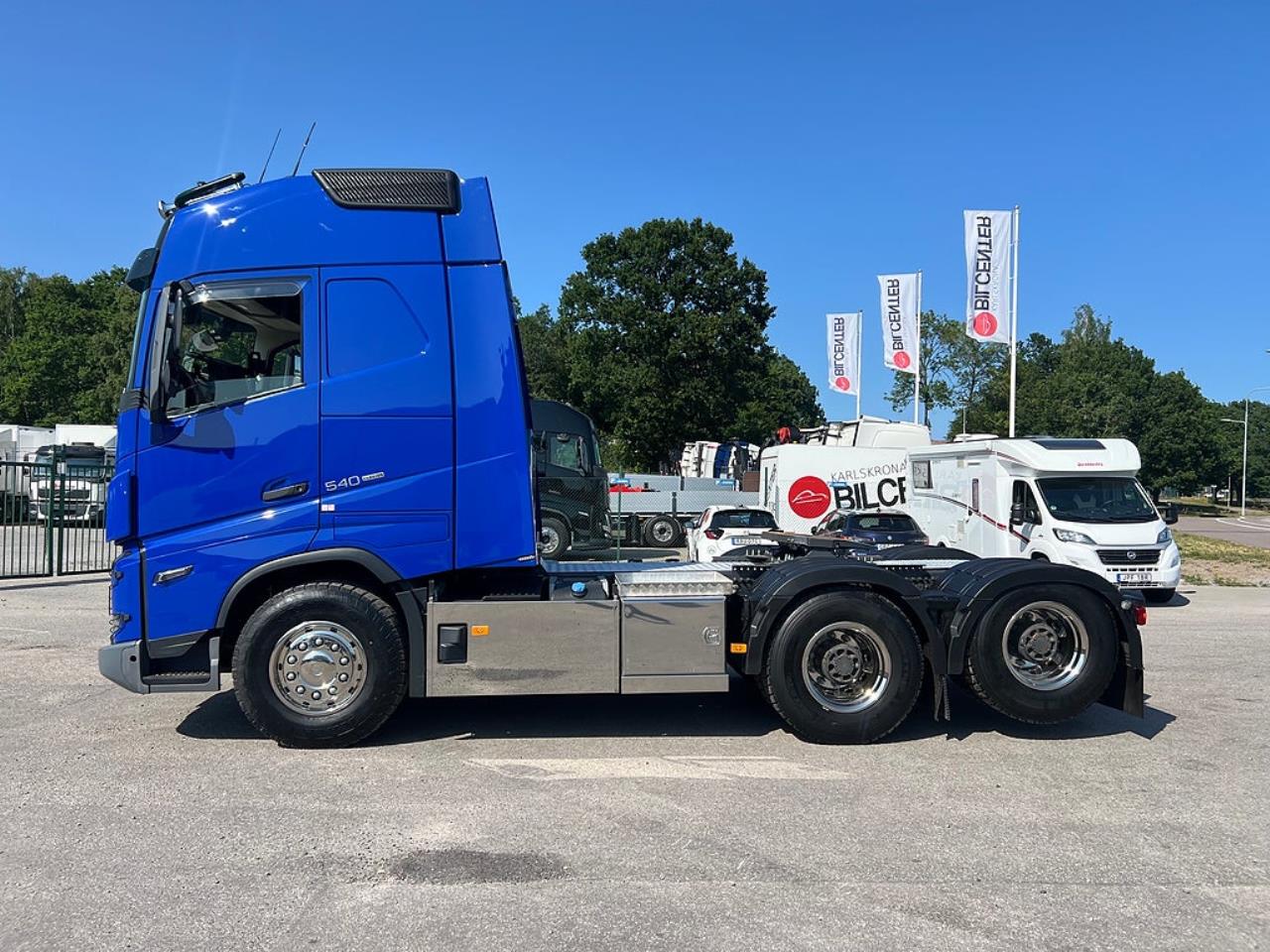 Volvo FH13 540 6x4 Dragbil Lyftbar Tandem Axel, Hydraulik, Fullutrust. 2025 - Dragbil