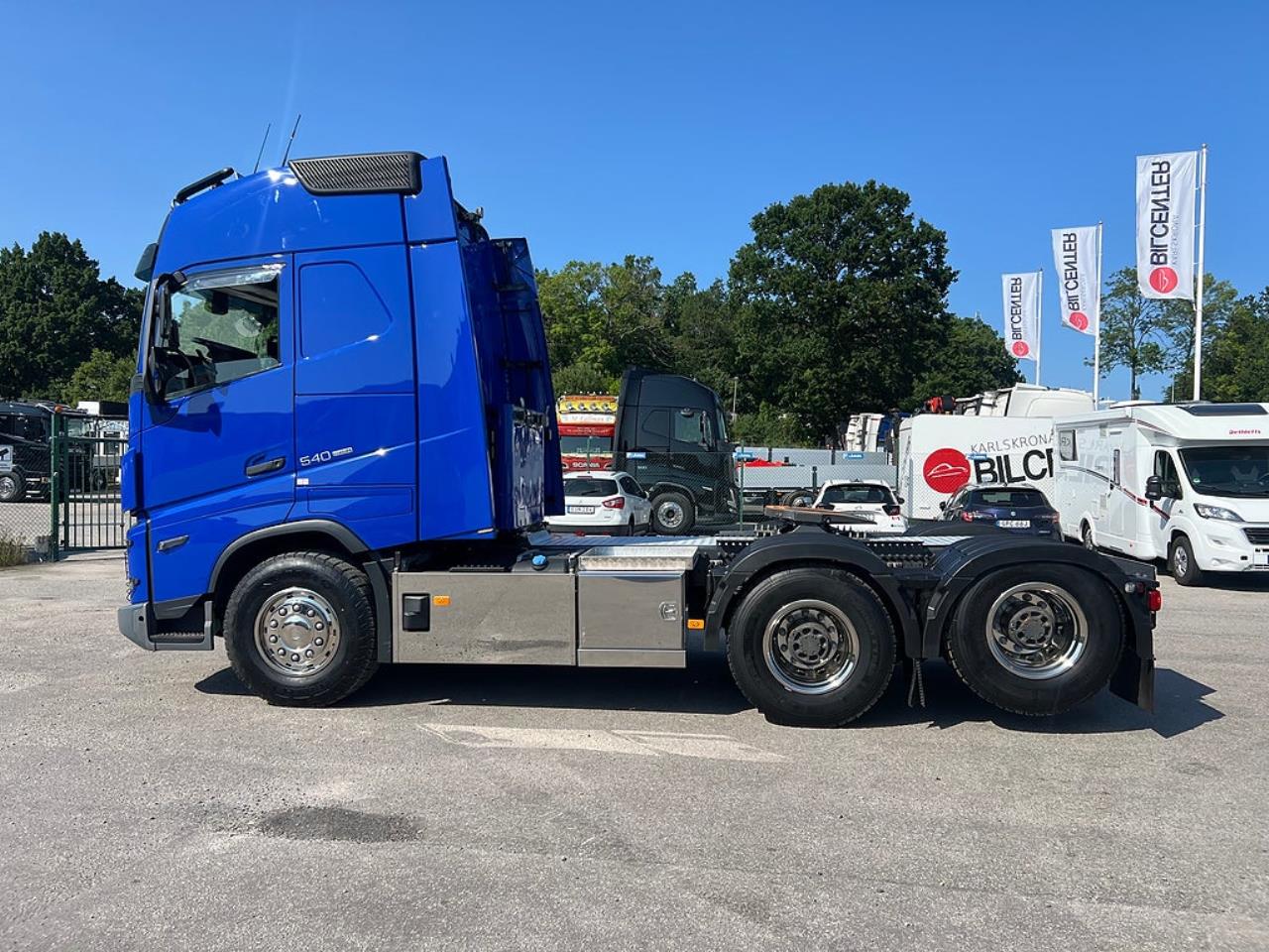 Volvo FH13 540 6x4 Dragbil Lyftbar Tandem Axel, Hydraulik, Fullutrust. 2025 - Dragbil