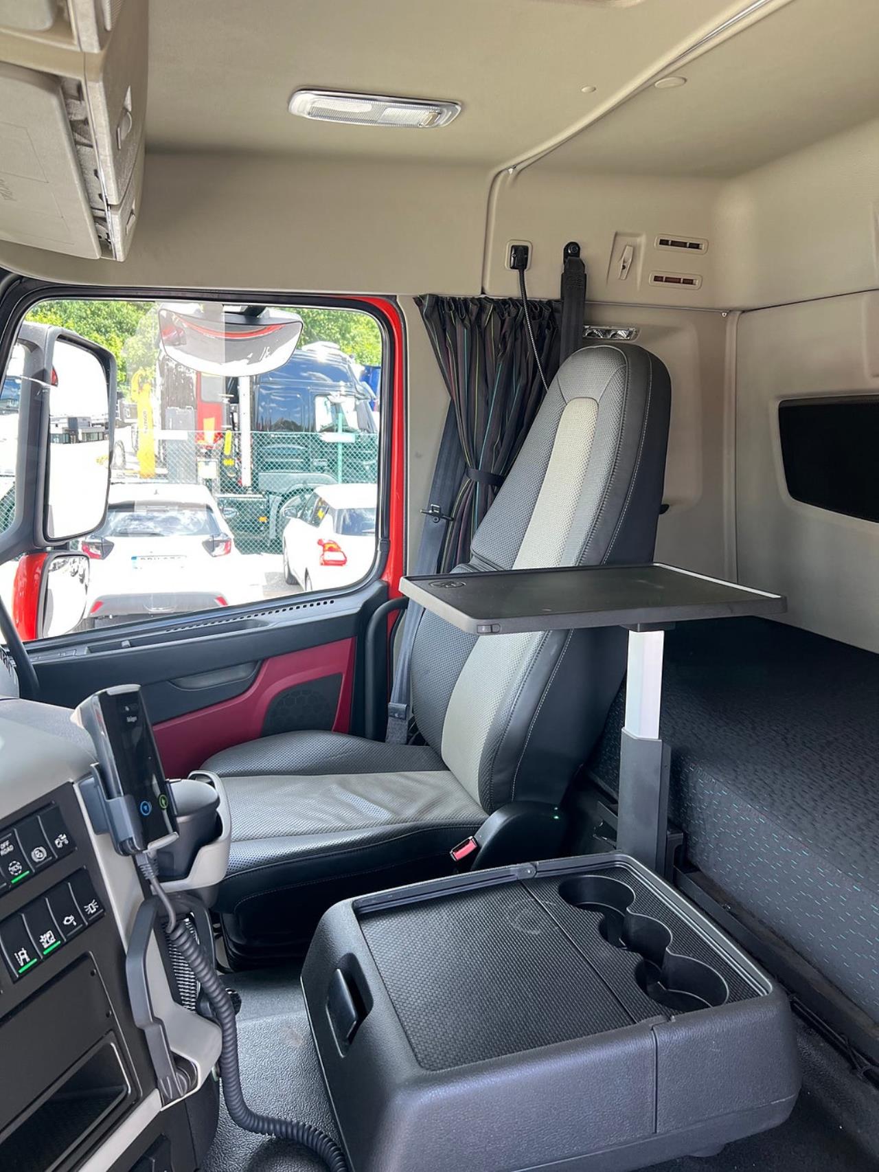 Volvo FM 370 4x2 Kranbil, Palfinger Kran, Euro 6 2017 - Kran