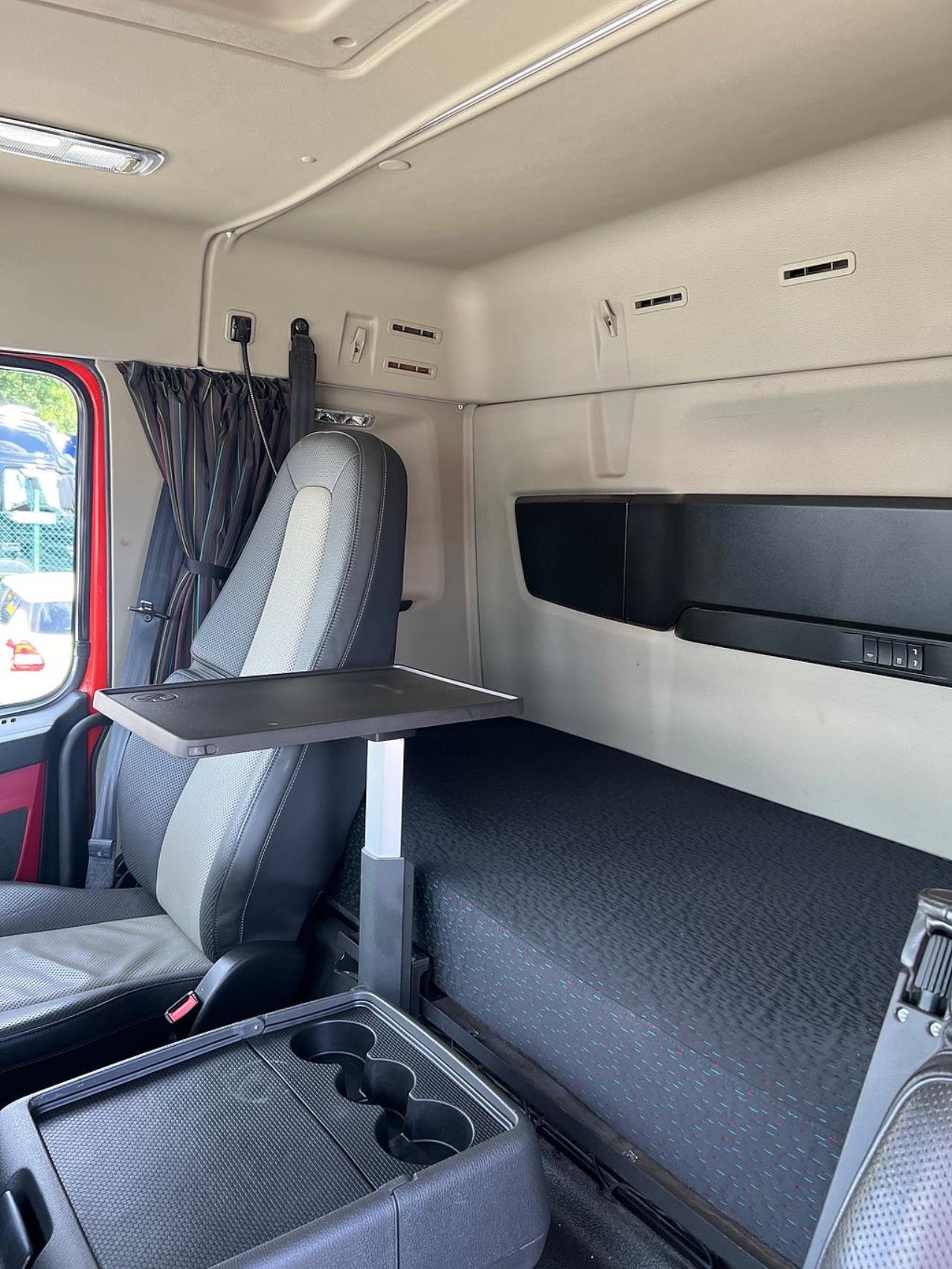Volvo FM 370 4x2 Kranbil, Palfinger Kran, Euro 6 2017 - Kran