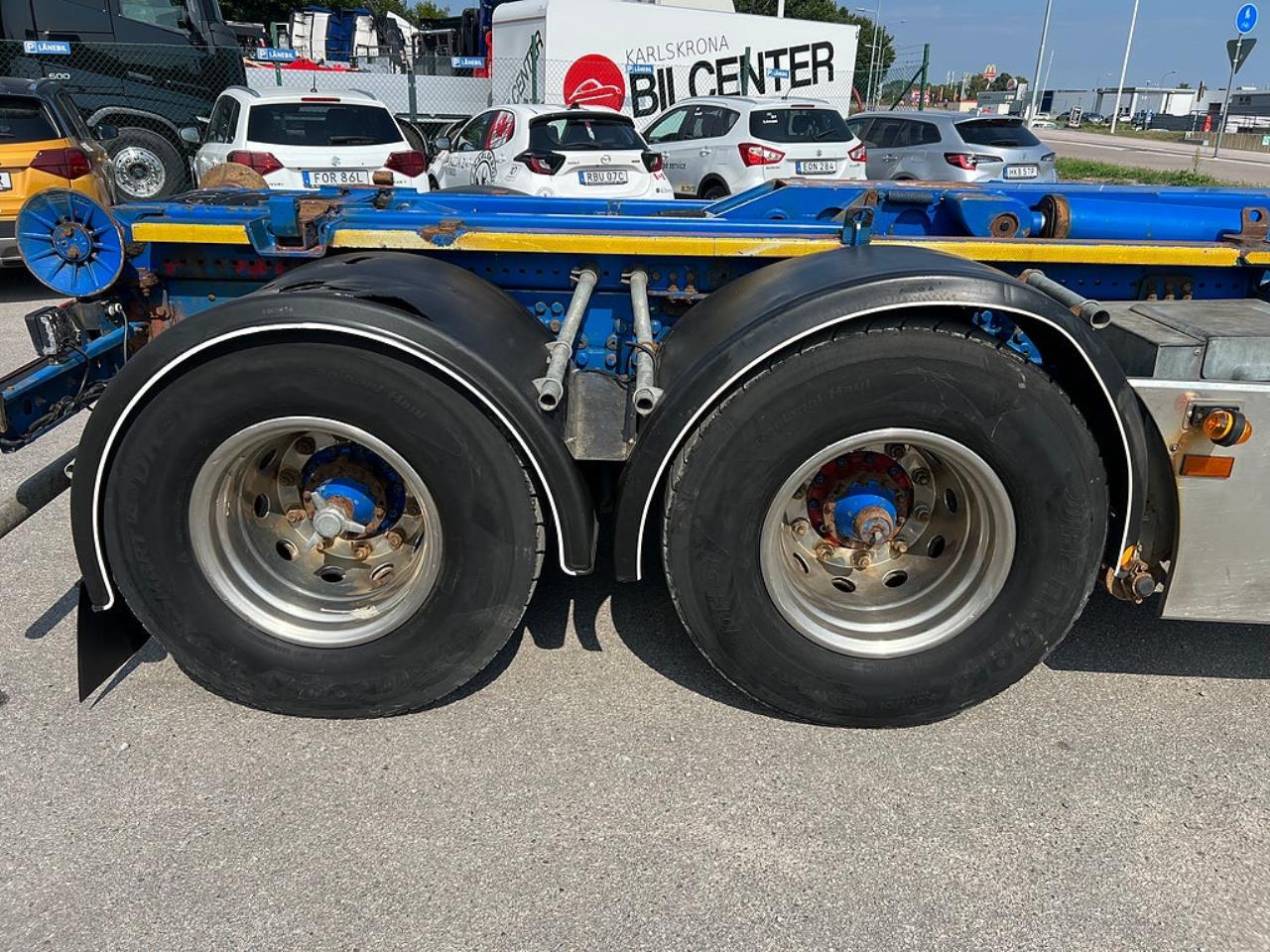 Scania R560 V8 6x4 Tandem, Lastv&auml;xlare 2011 - Krok/Lastv&auml;xlare