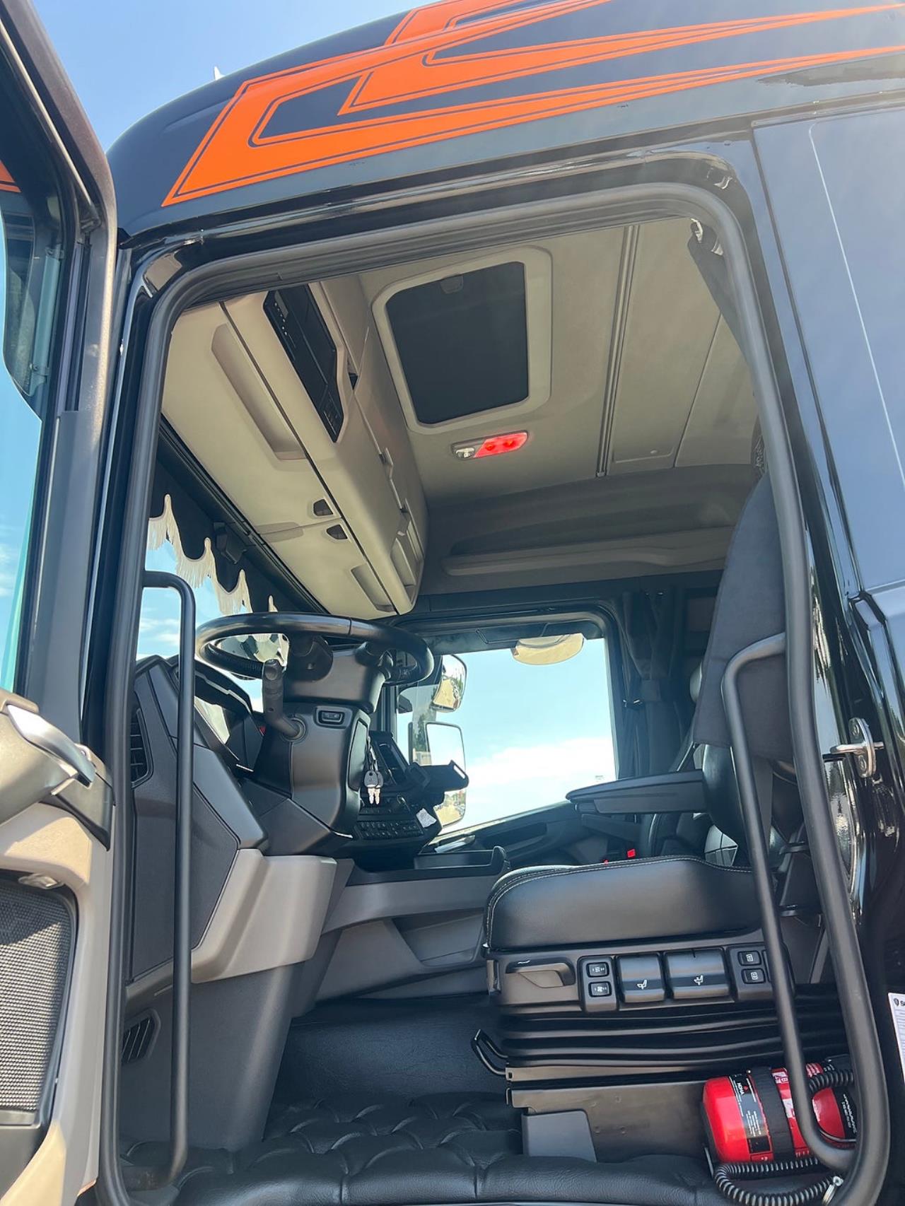 Scania R560 6x2 Dragbil &rdquo;Super&rdquo; Drivlina 2024 - Dragbil