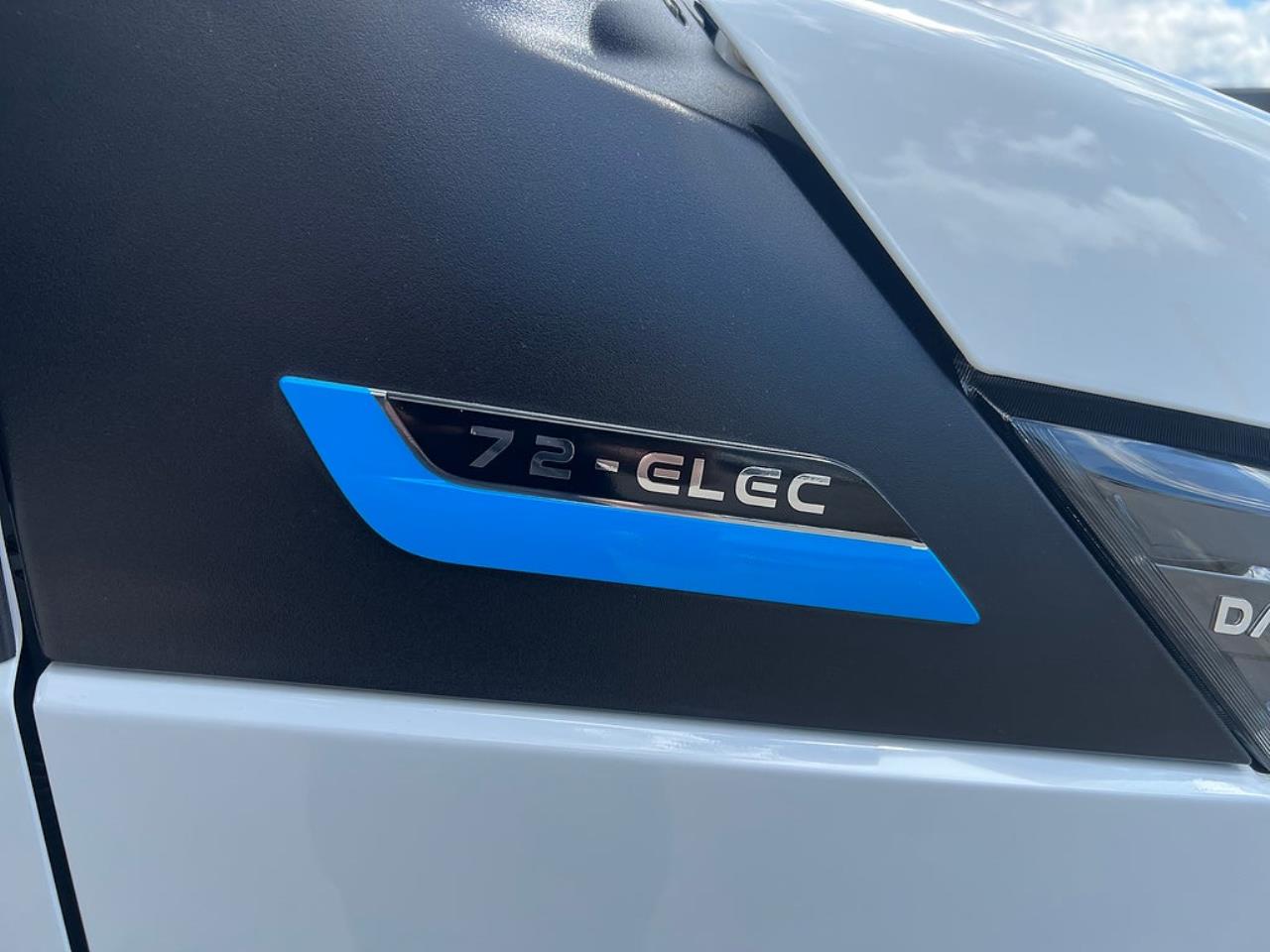 Iveco Daily 72C14E AirPro Sk&aring;pbil med Z-Lift, ELBIL 2025 - Sk&aring;p