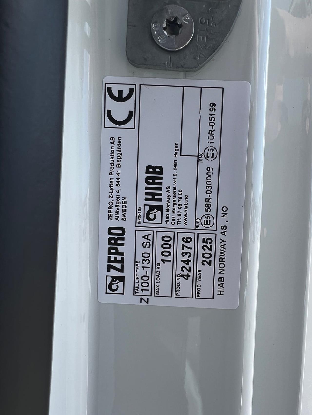 Iveco Daily 72C14E AirPro Sk&aring;pbil med Z-Lift, ELBIL 2025 - Sk&aring;p