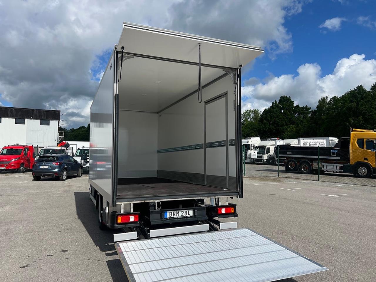 Iveco Daily 72C14G A8 CNG Sk&aring;pbil med Z-Lift 2025 - Sk&aring;p