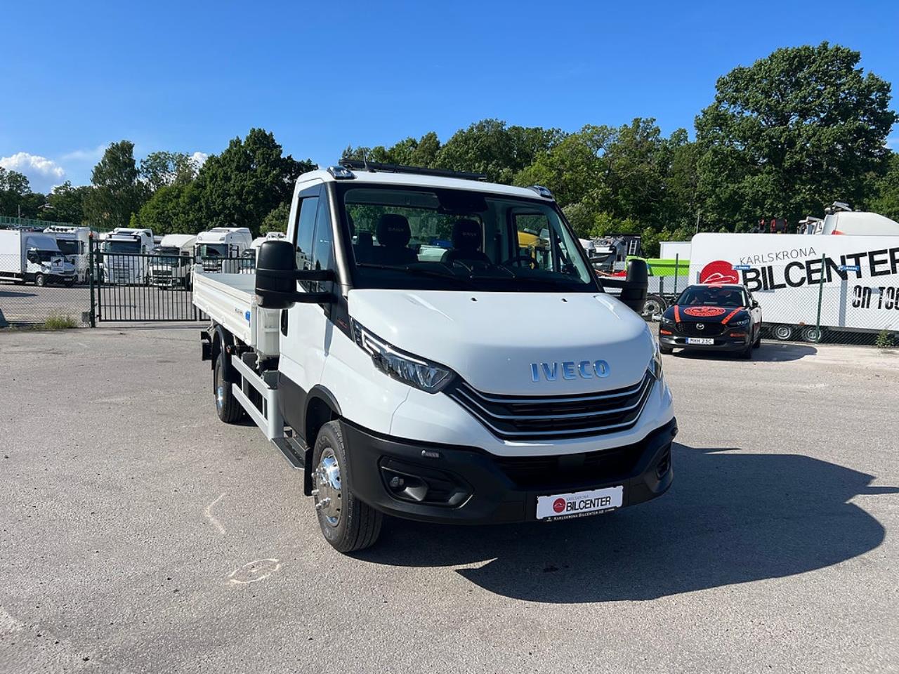 Iveco Daily 72C18 Tippbil, 3-V&auml;gs tipp / Sidotipp 2024 - &Ouml;vrigt