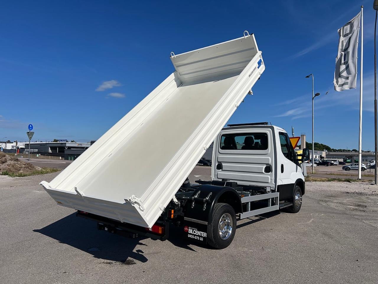 Iveco Daily 72C18 Tippbil, 3-V&auml;gs tipp / Sidotipp 2024 - &Ouml;vrigt