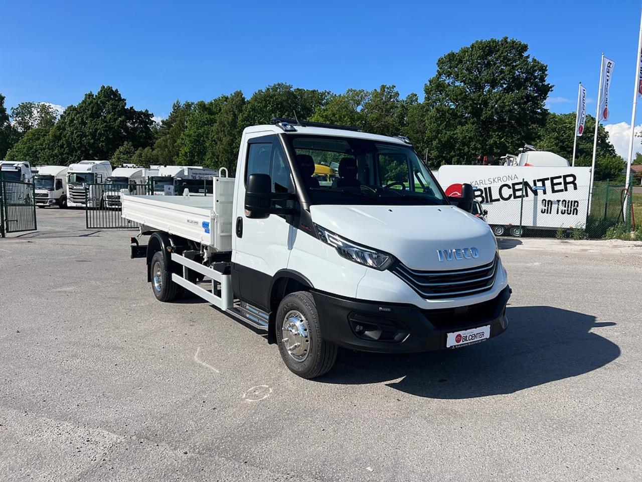 Iveco Daily 72C18 Tippbil, 3-V&auml;gs tipp / Sidotipp 2024 - &Ouml;vrigt