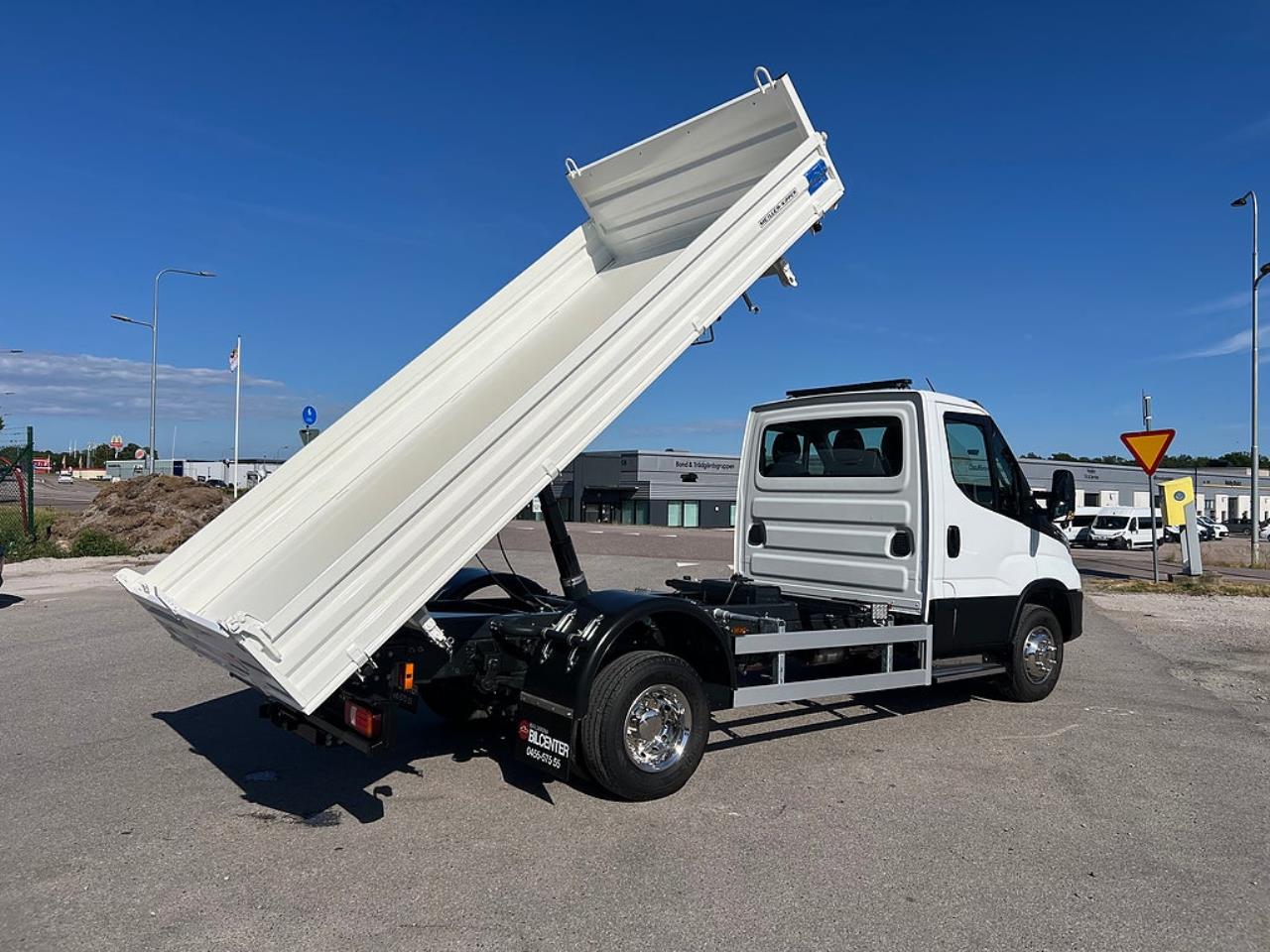 Iveco Daily 72C18 Tippbil, 3-V&auml;gs tipp / Sidotipp 2024 - &Ouml;vrigt