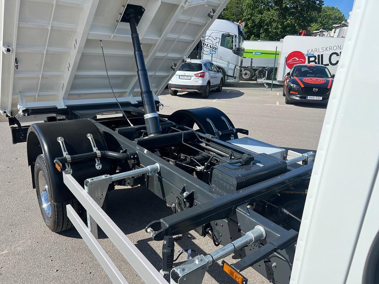 Iveco Daily 72C18 Tippbil, 3-V&auml;gs tipp / Sidotipp 2024 - &Ouml;vrigt