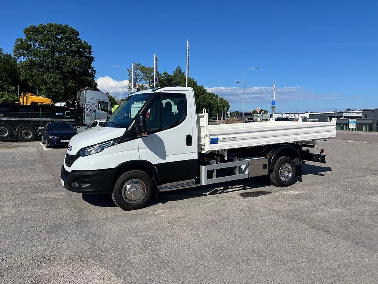Iveco Daily 72C18 Tippbil, 3-V&auml;gs tipp / Sidotipp 2024 - &Ouml;vrigt