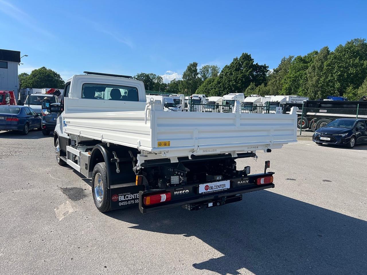 Iveco Daily 72C18 Tippbil, 3-V&auml;gs tipp / Sidotipp 2024 - &Ouml;vrigt