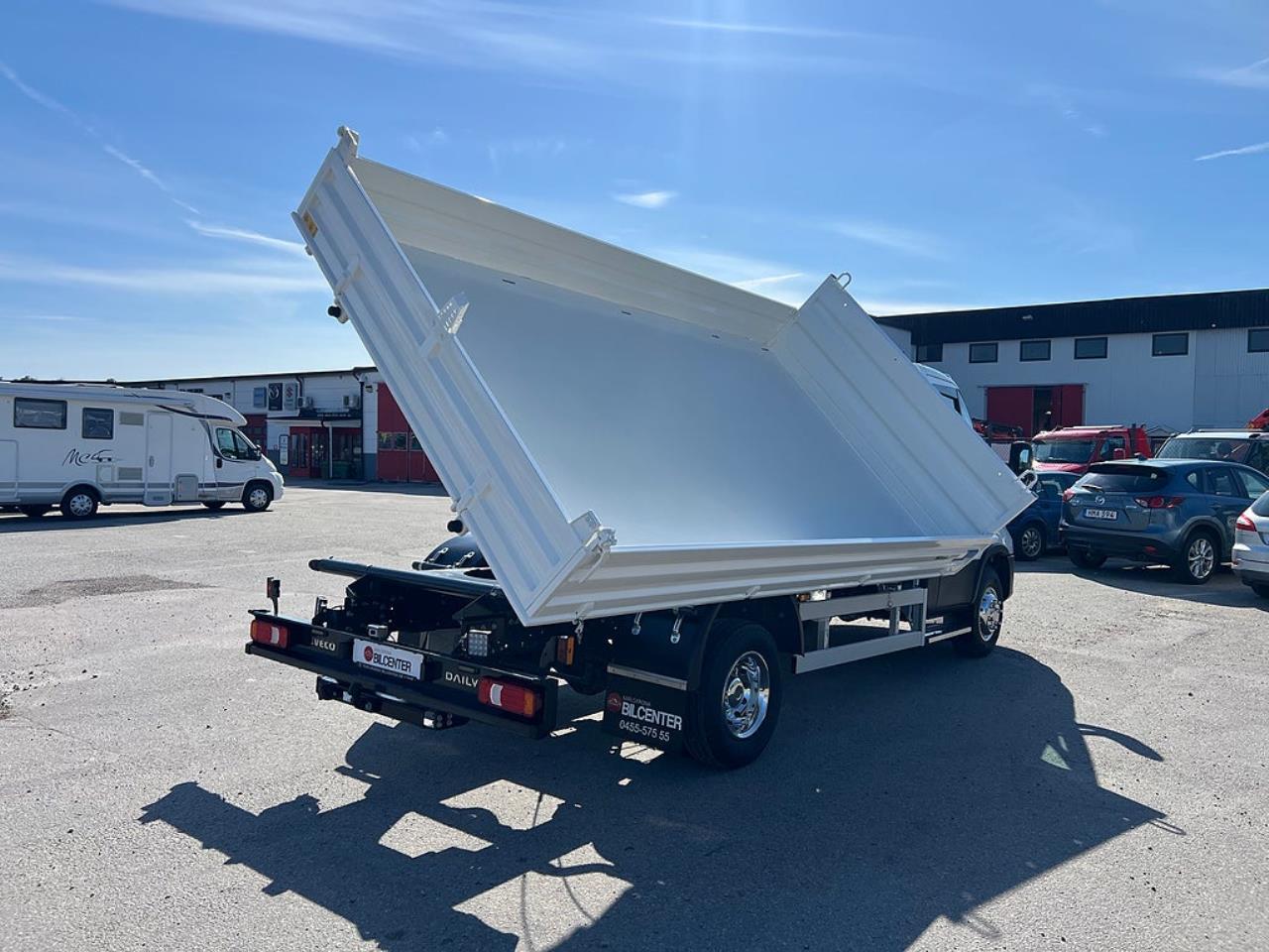 Iveco Daily 72C18 Tippbil, 3-V&auml;gs tipp / Sidotipp 2024 - &Ouml;vrigt