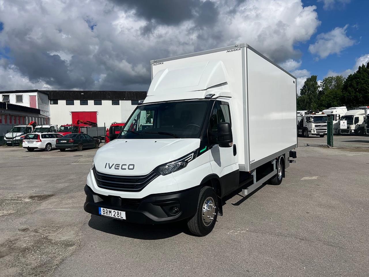 Iveco Daily 72C14G A8 CNG Sk&aring;pbil med Z-Lift 2025 - Sk&aring;p